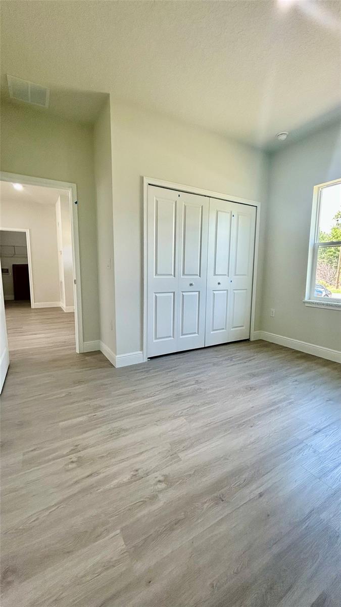 Image 15 of 21 For 713 Marion Oaks Manor