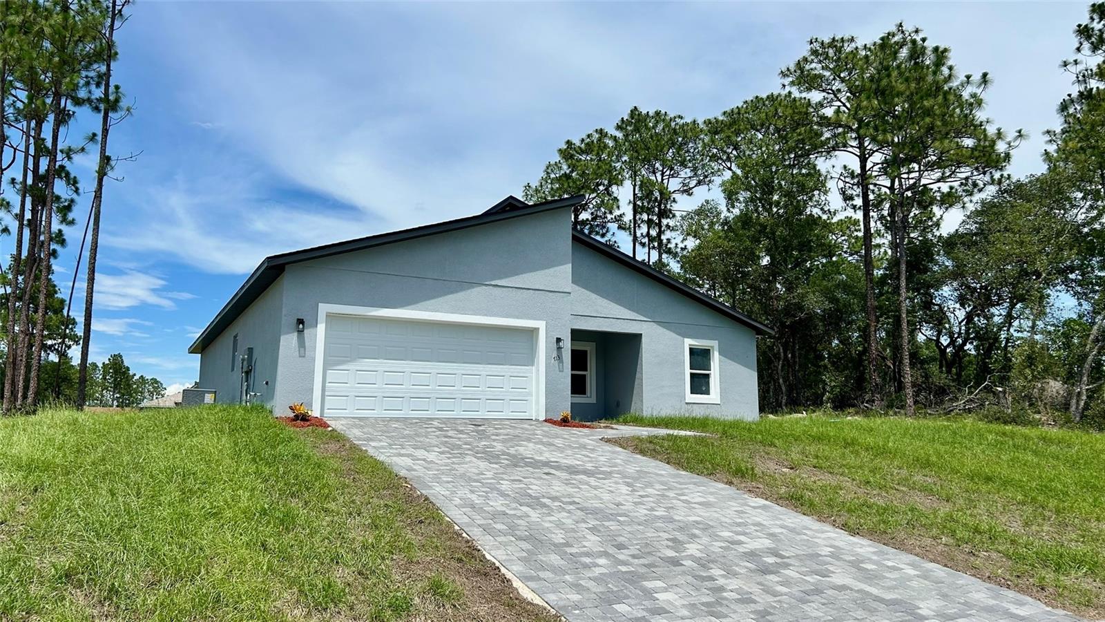 Image 2 of 21 For 713 Marion Oaks Manor