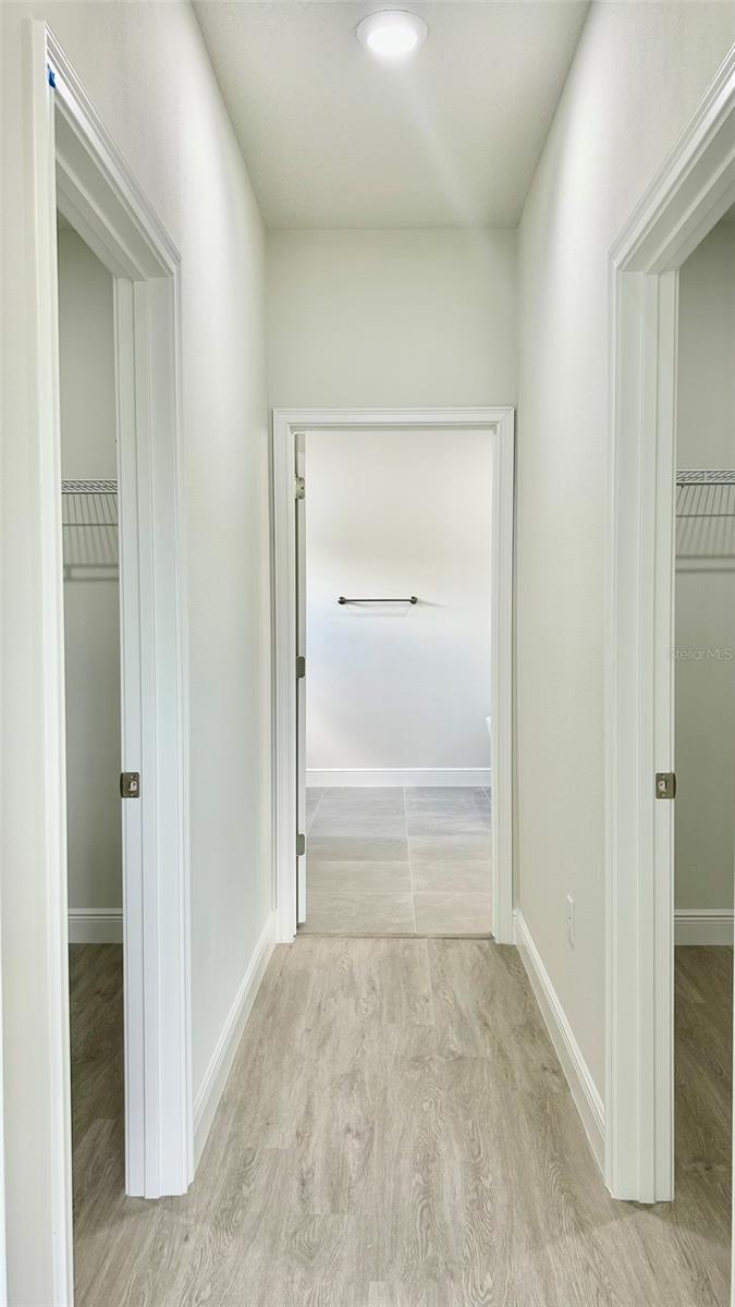 Image 7 of 21 For 713 Marion Oaks Manor