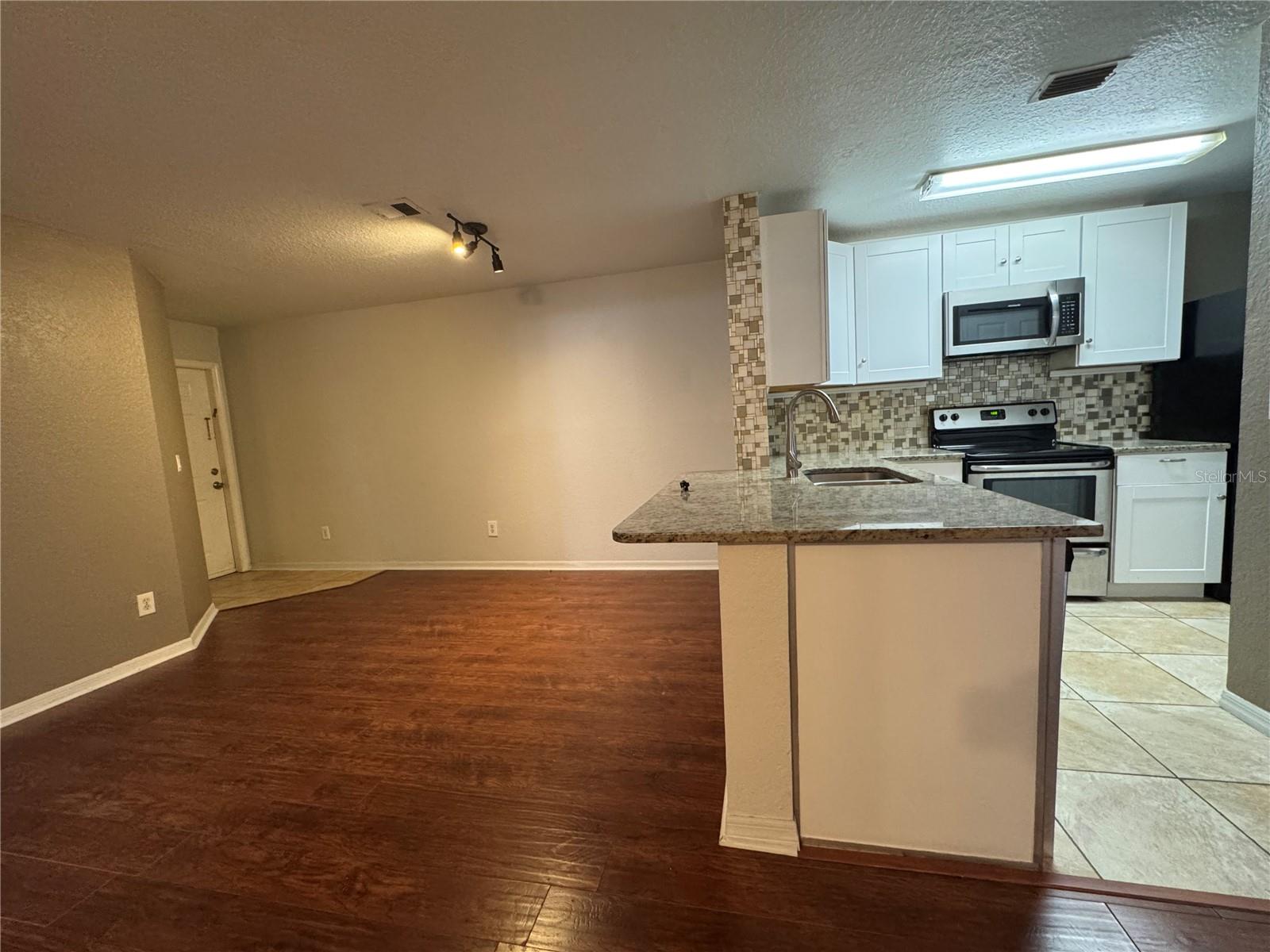 Image 6 of 17 For 7618 Pissarro Drive 15103