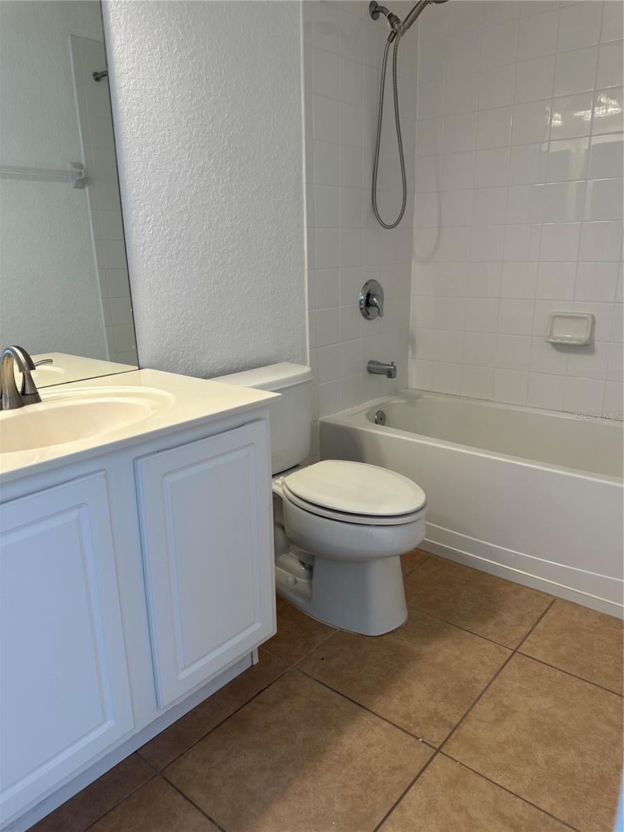 Image 34 of 45 For 412 Hilgard Cove 412