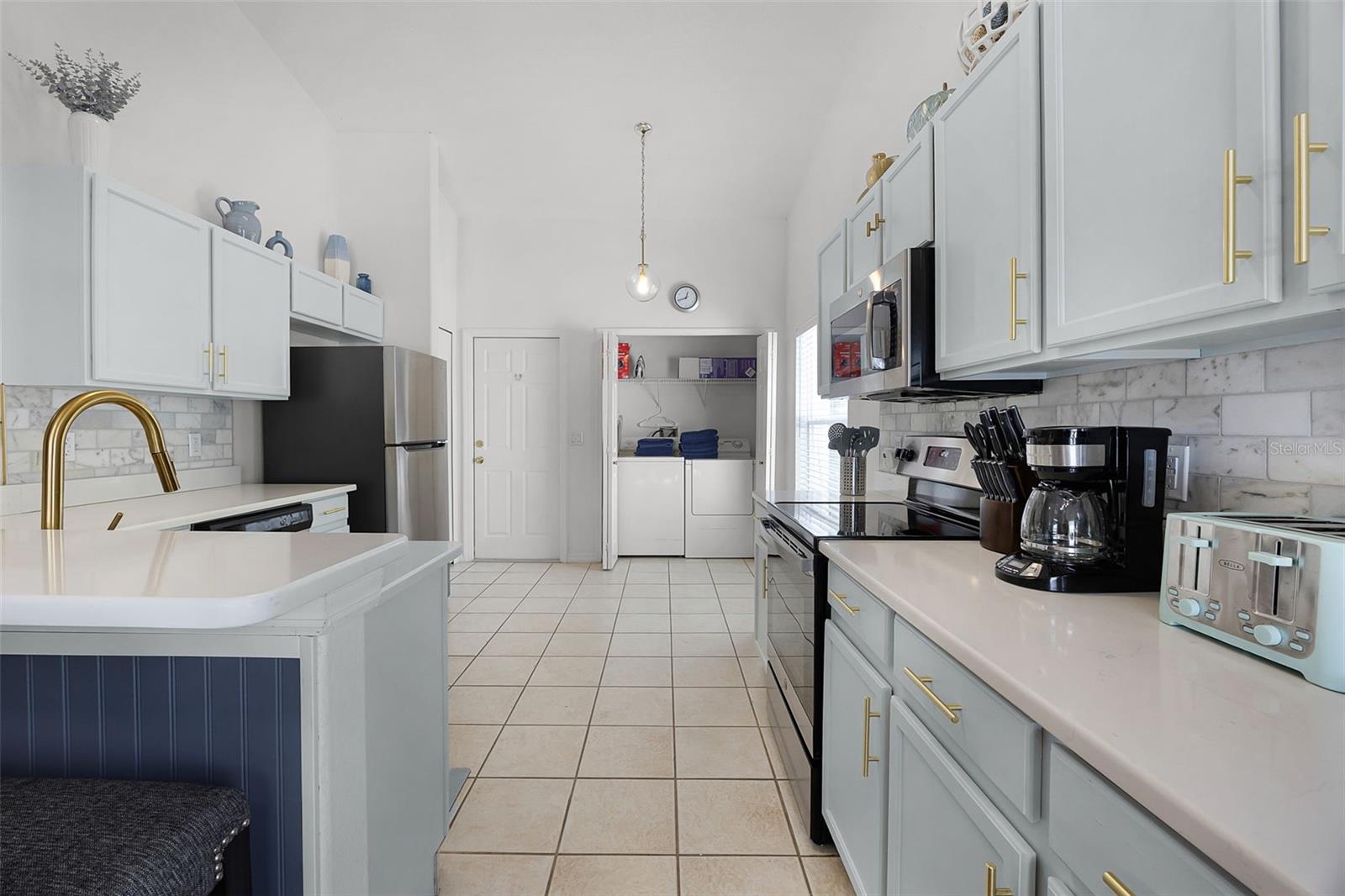 Image 10 of 30 For 2610 Autumn Creek Circle