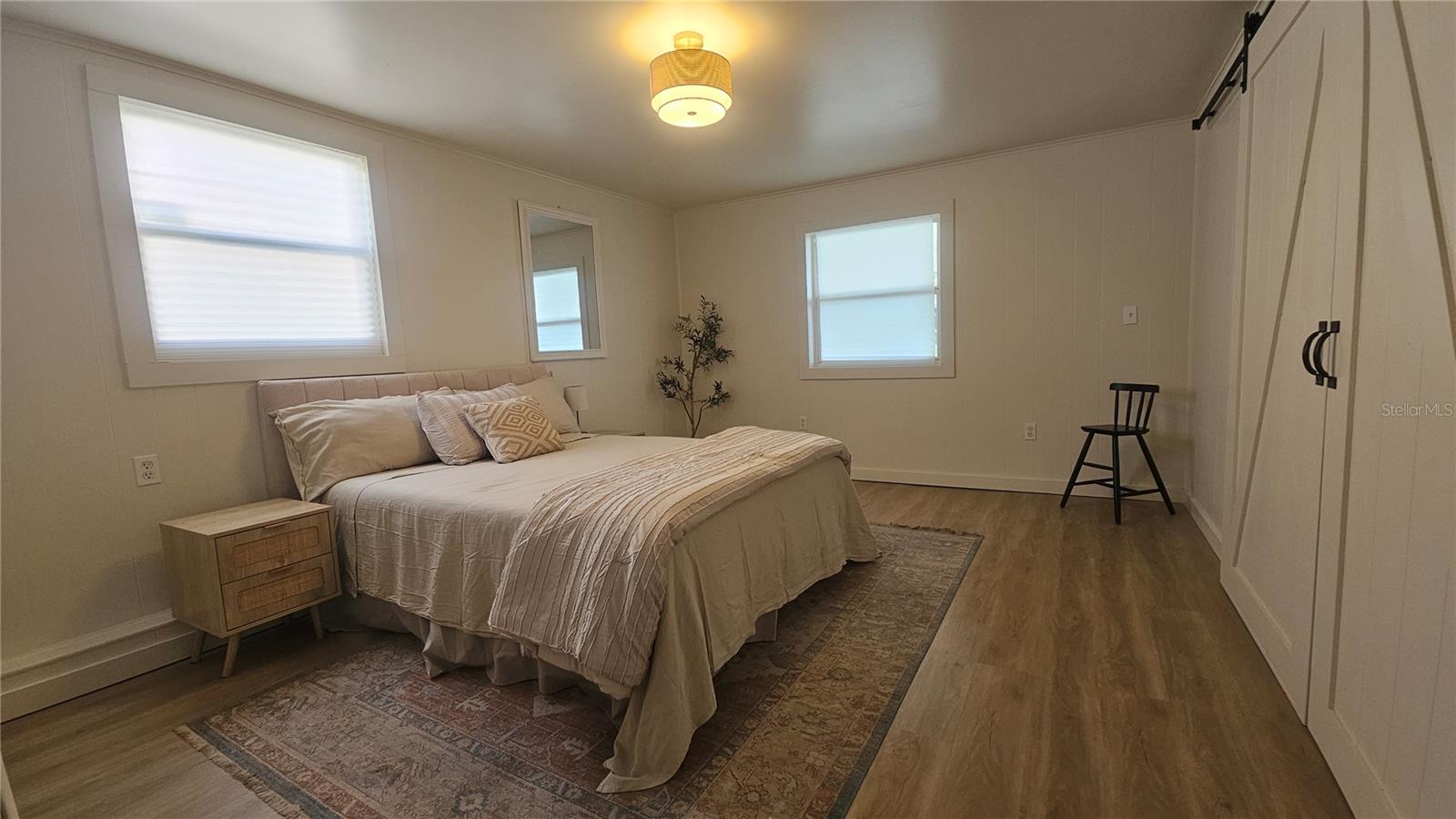 Image 13 of 32 For 918 7th Avenue Sw