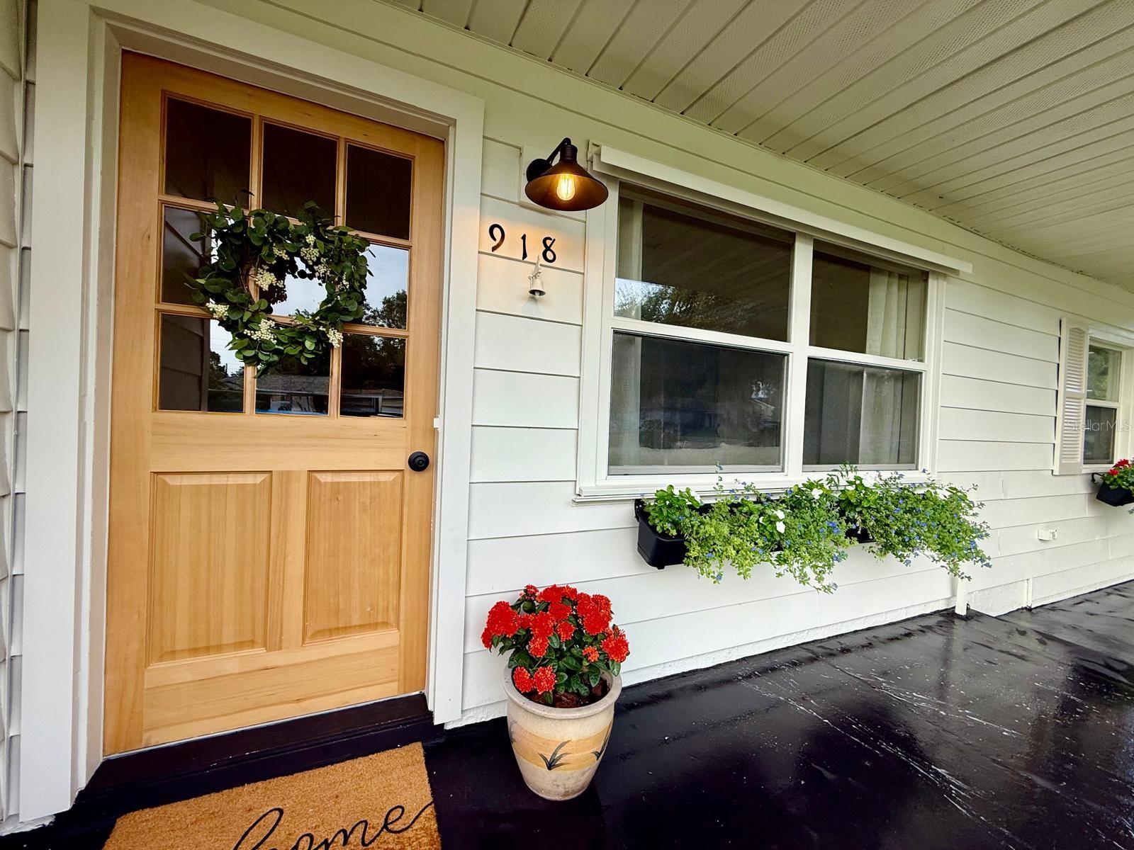 Image 30 of 32 For 918 7th Avenue Sw