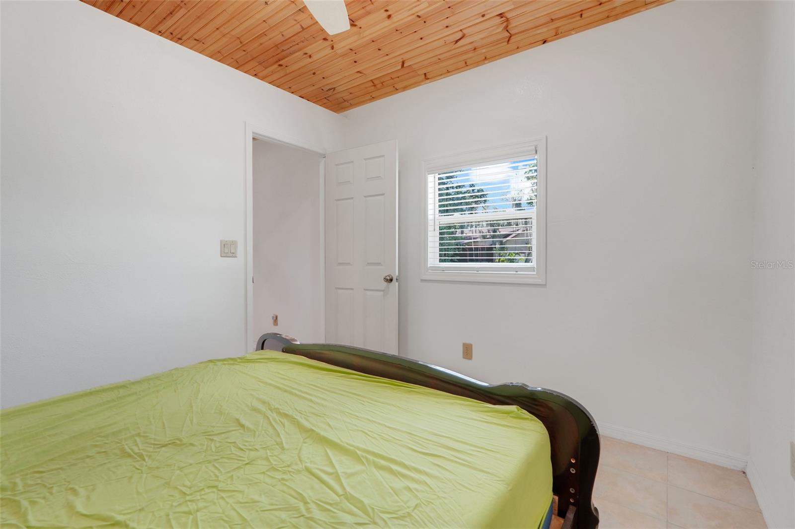 Image 11 of 13 For 5425 B Eagle Road