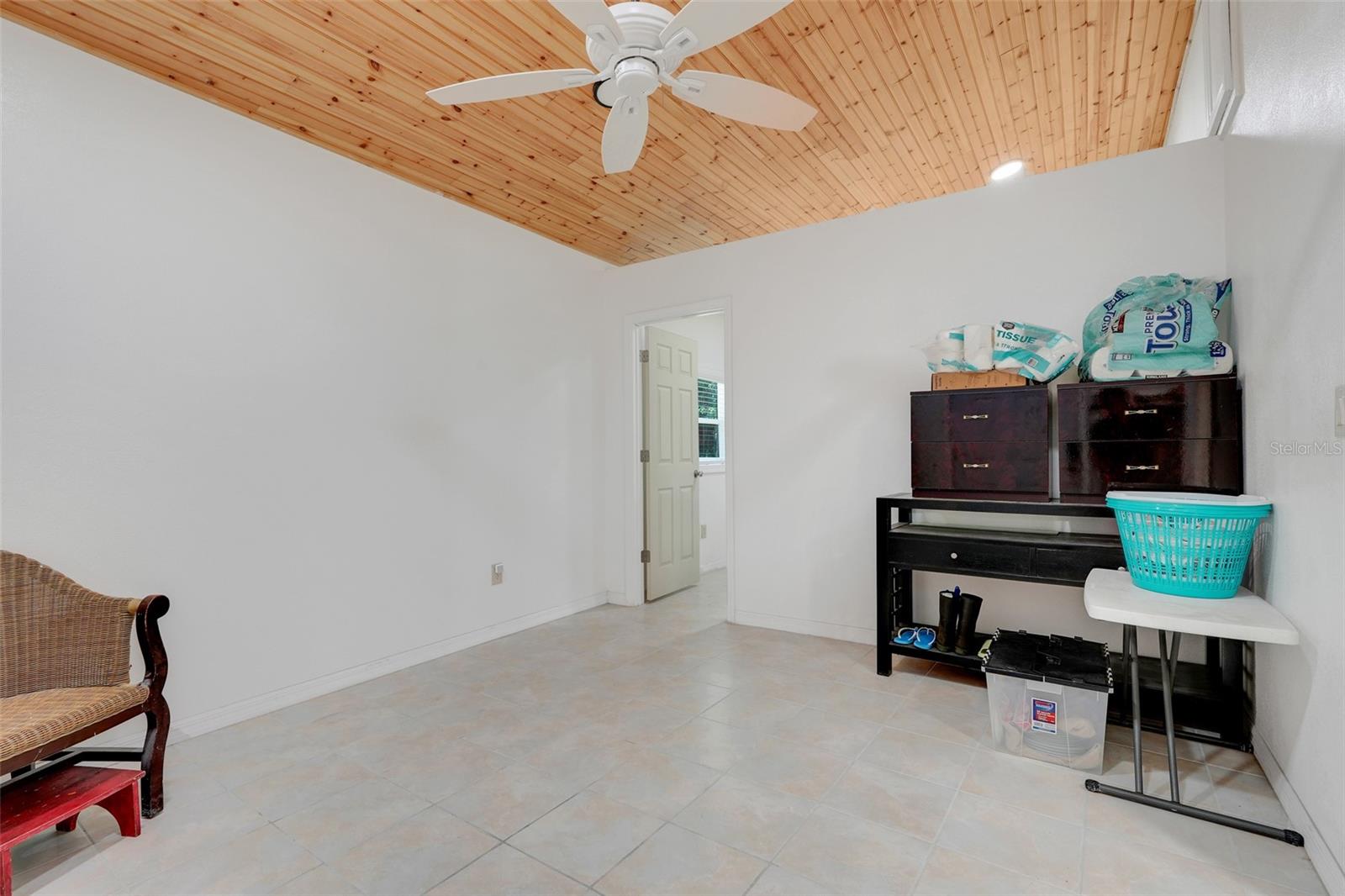 Image 5 of 13 For 5425 B Eagle Road