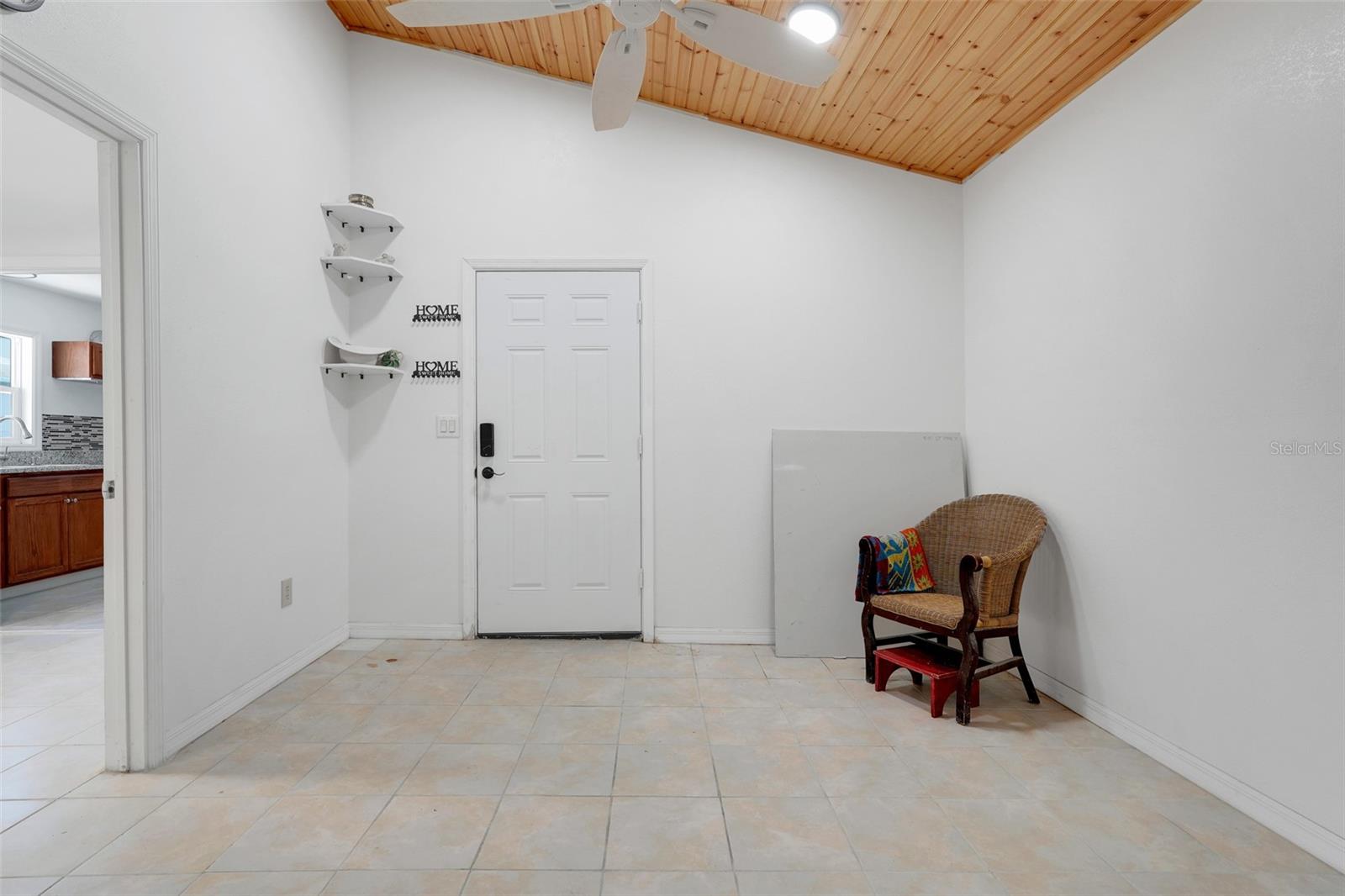 Image 6 of 13 For 5425 B Eagle Road