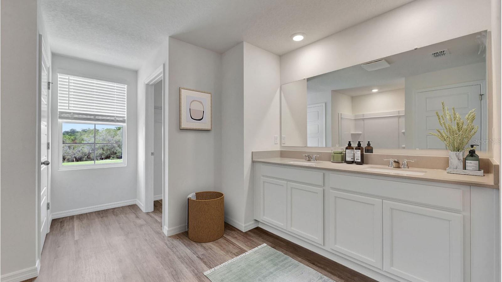 Image 3 of 11 For 4594 Boxwood Way