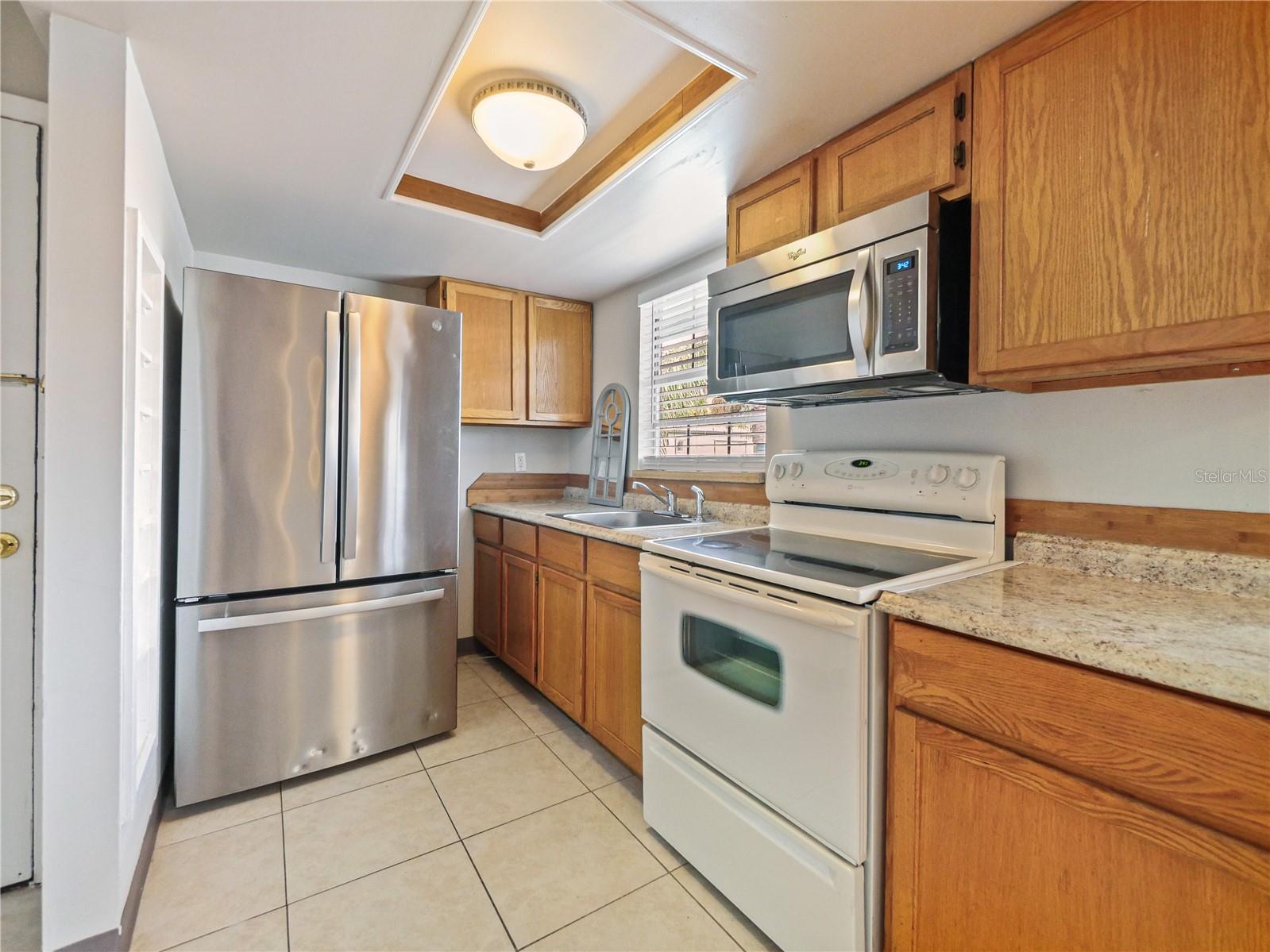 Image 7 of 18 For 1000 Semoran Boulevard 716