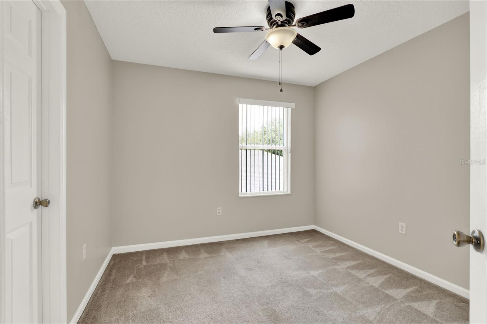 Image 24 of 38 For 1916 Mitchellbrook Ln