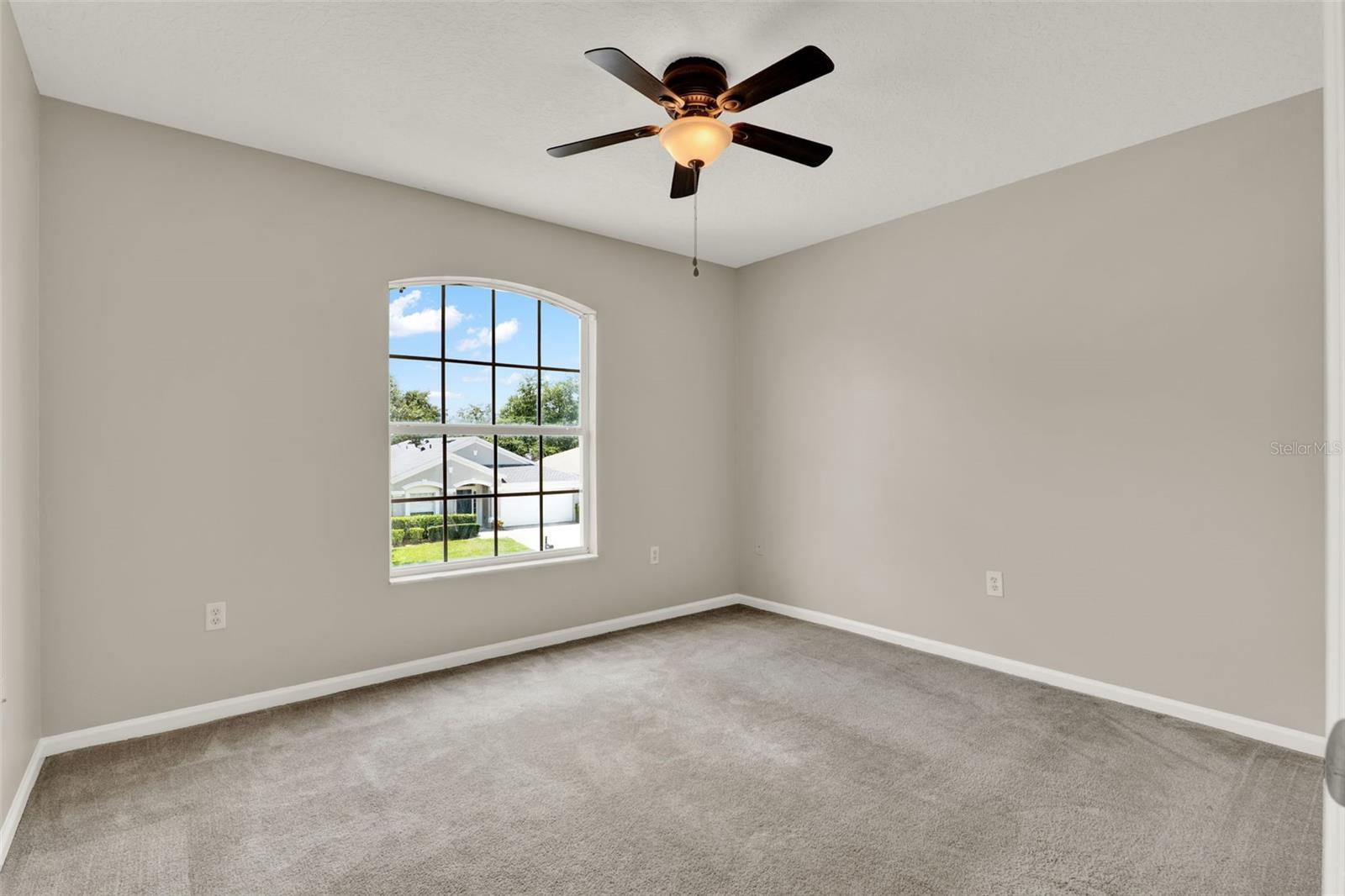 Image 27 of 38 For 1916 Mitchellbrook Ln