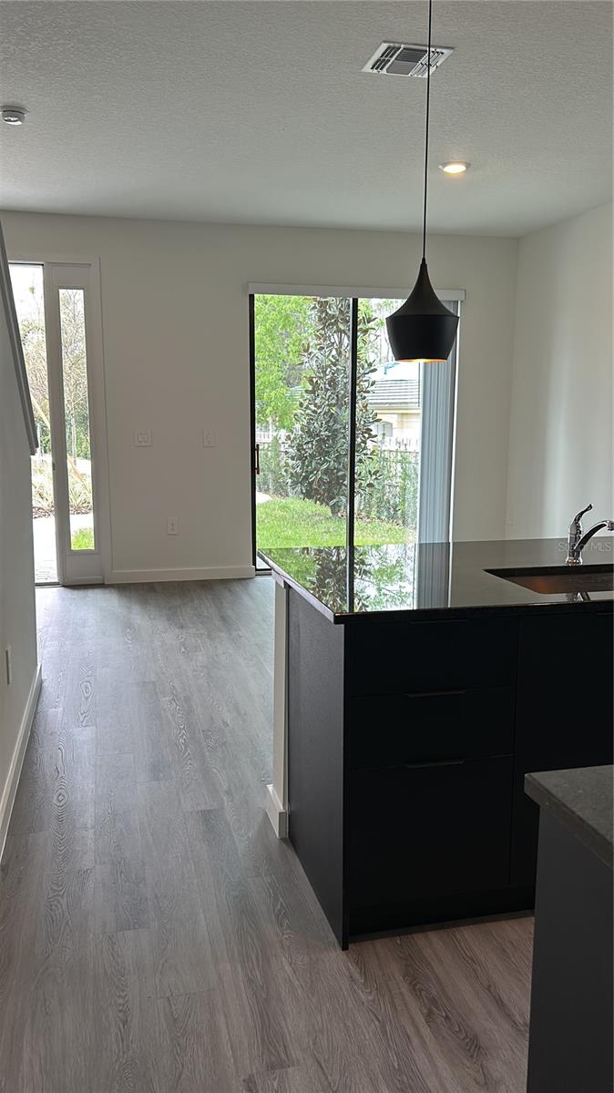 Image 8 of 13 For 8807 Positivity Drive