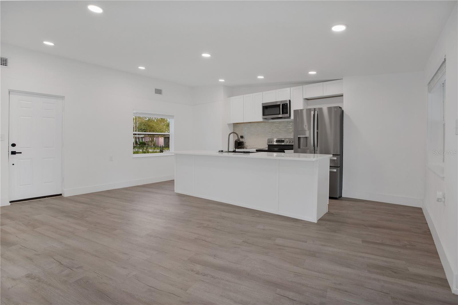 Image 4 of 27 For 4201 Mizell Street