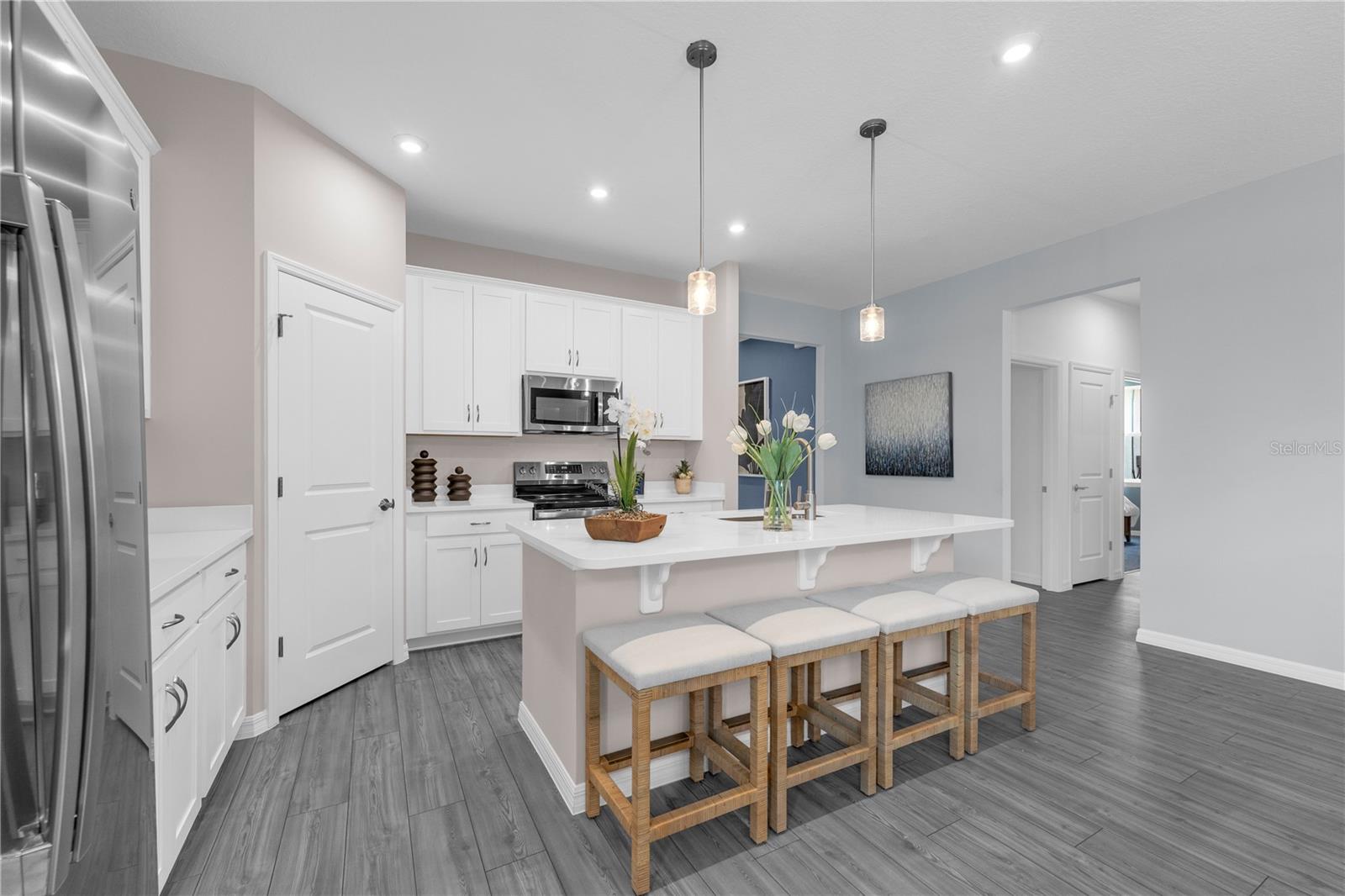Image 7 of 37 For 1110 Clay Boulevard