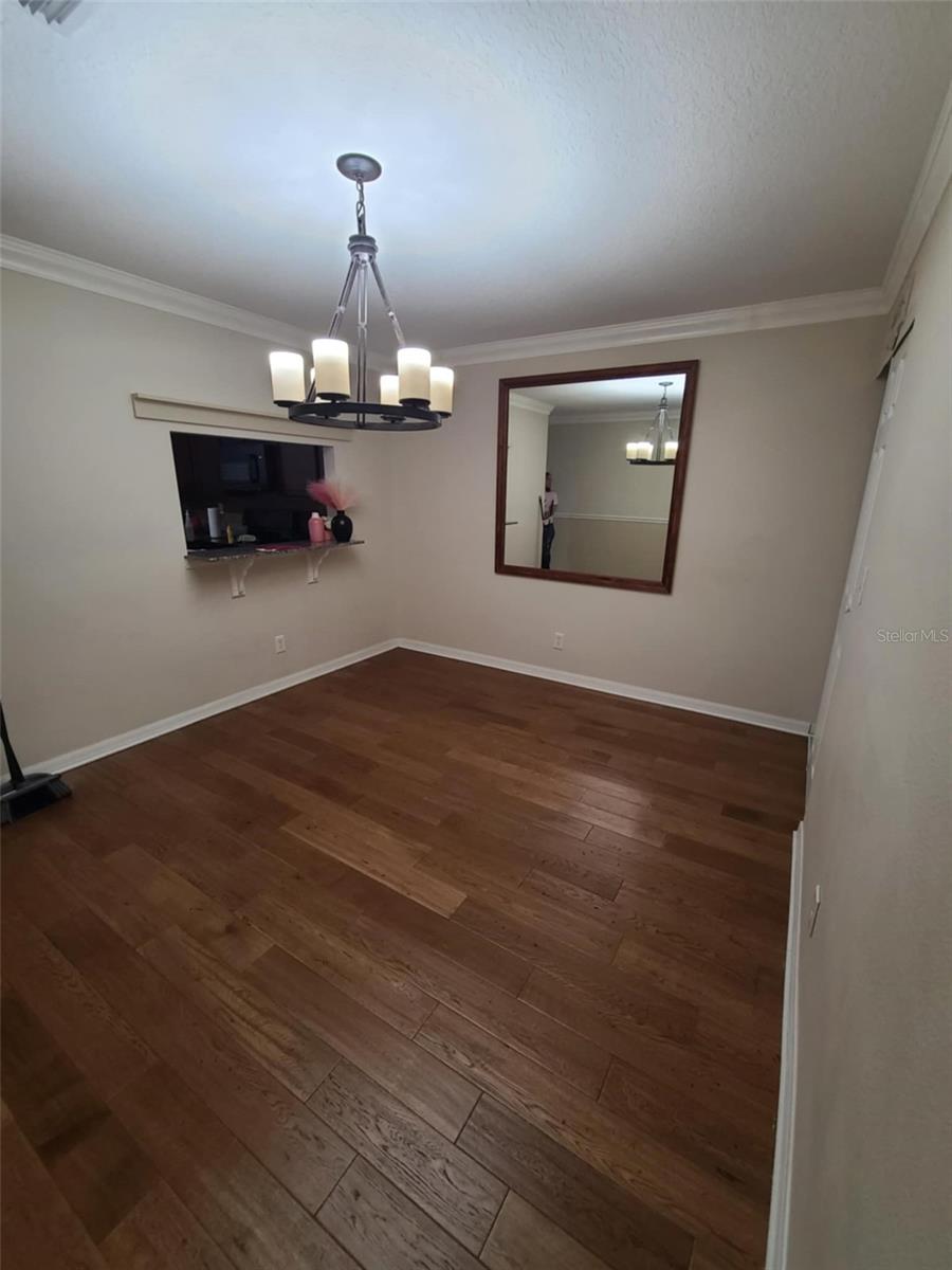 Image 4 of 8 For 5440 River Rock Road 5440
