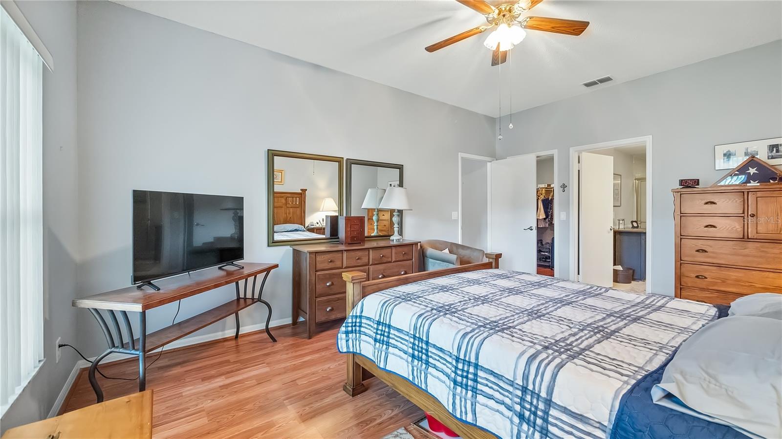 Image 19 of 49 For 11206 Papyrus Lane