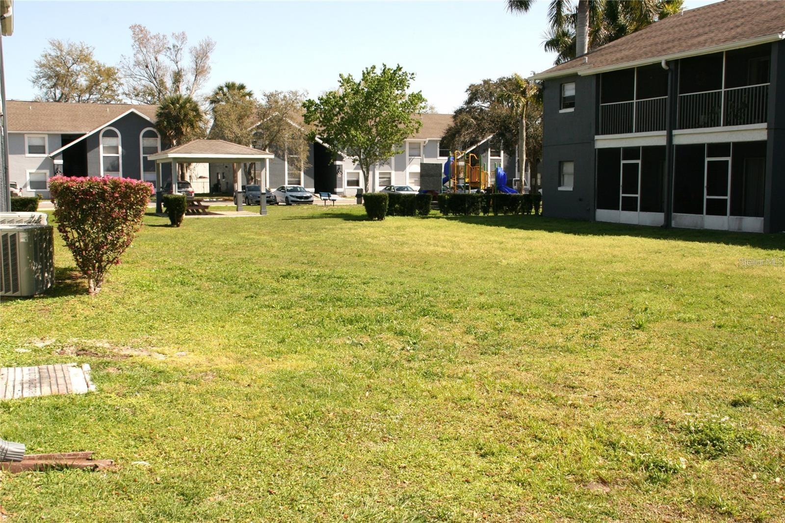 Image 28 of 34 For 4226 Pershing Pointe Place 5