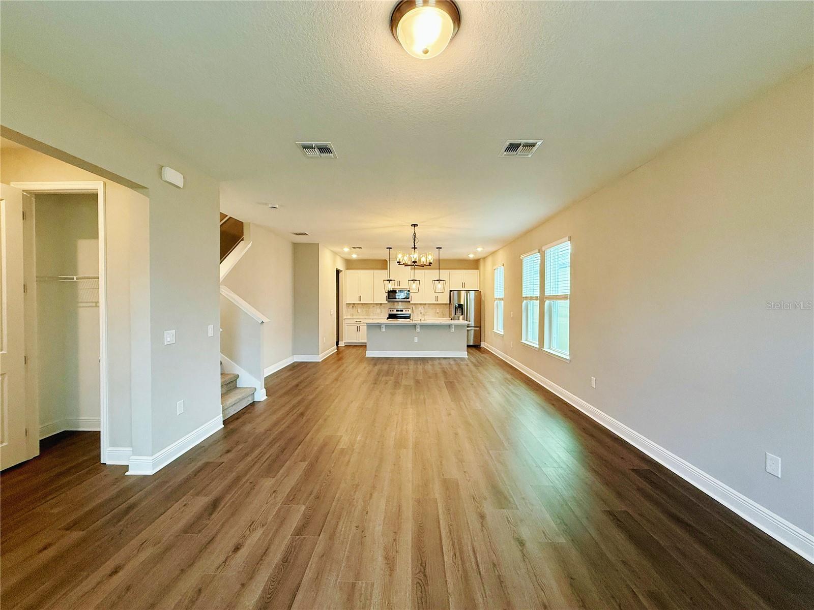Image 7 of 20 For 14078 Frasier Street