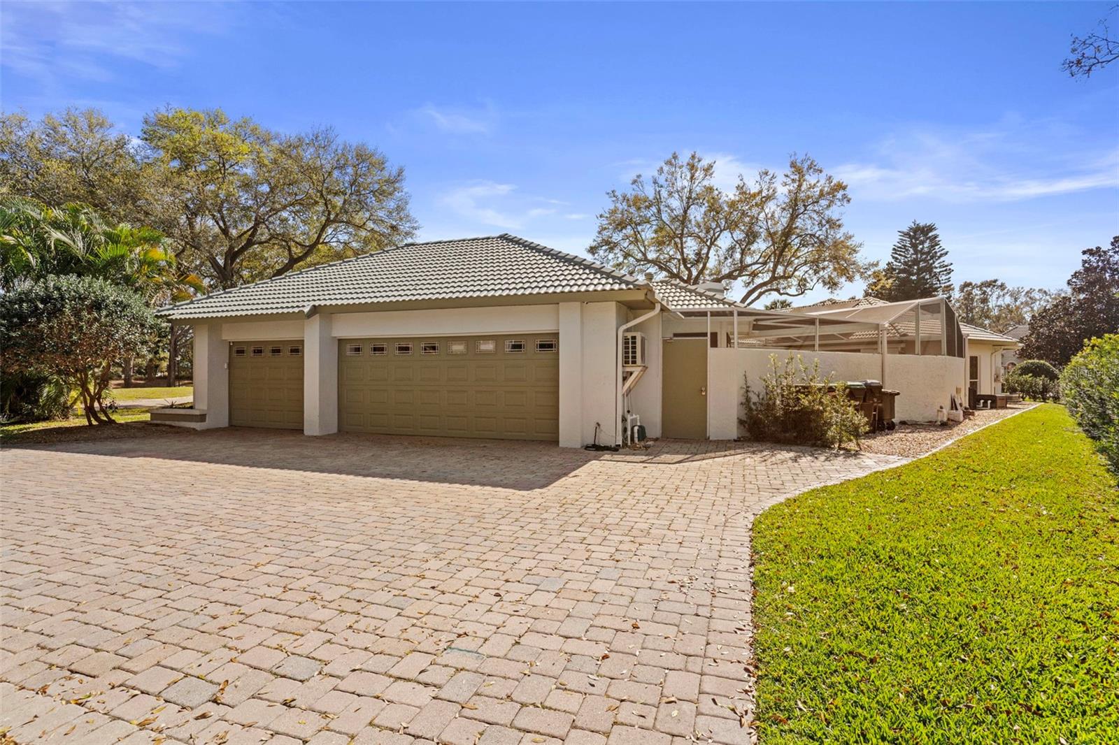 Image 6 of 50 For 9361 Cypress Cove Drive