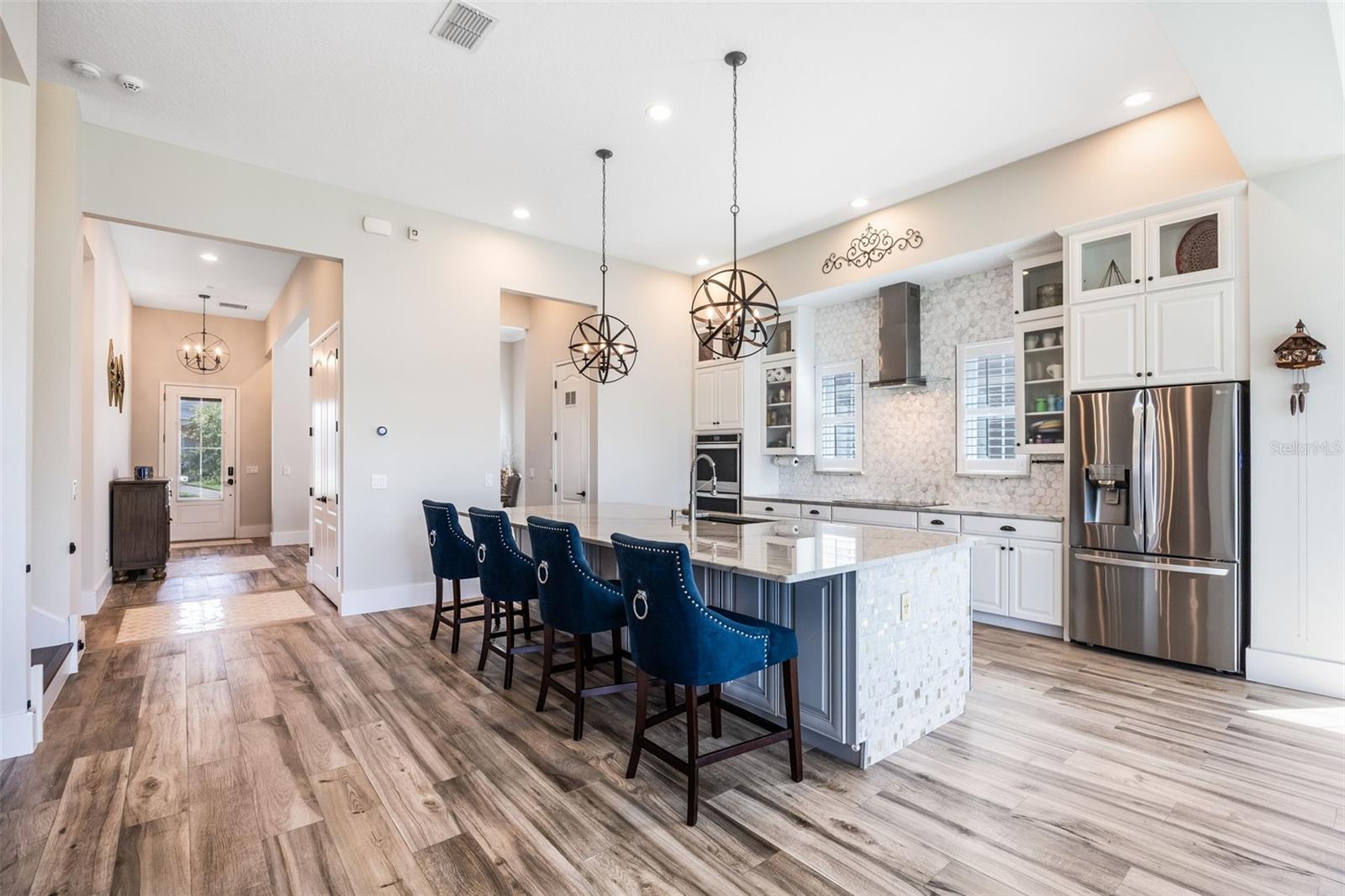 Image 4 of 79 For 13035 Stoddart Avenue