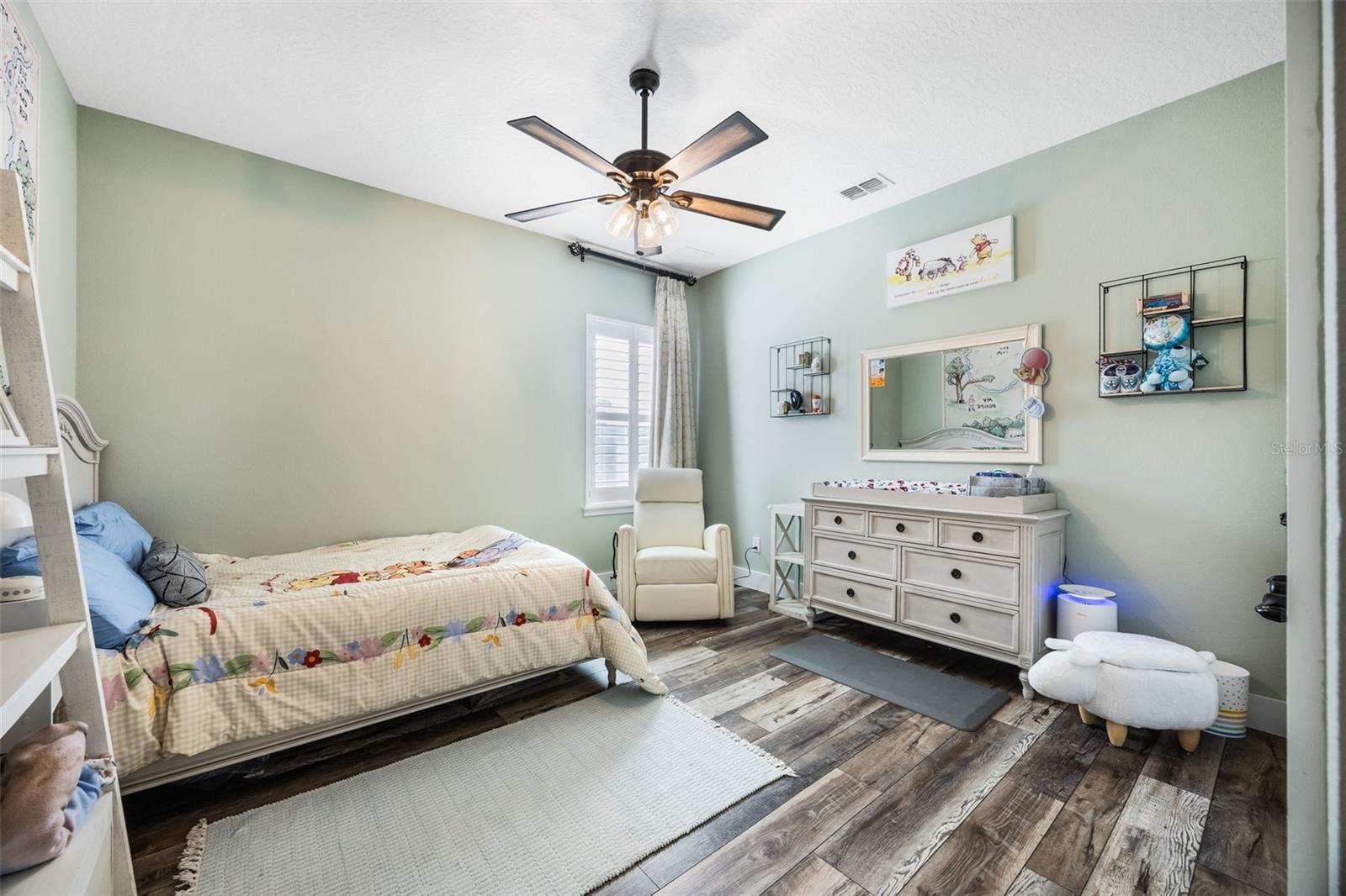 Image 41 of 79 For 13035 Stoddart Avenue