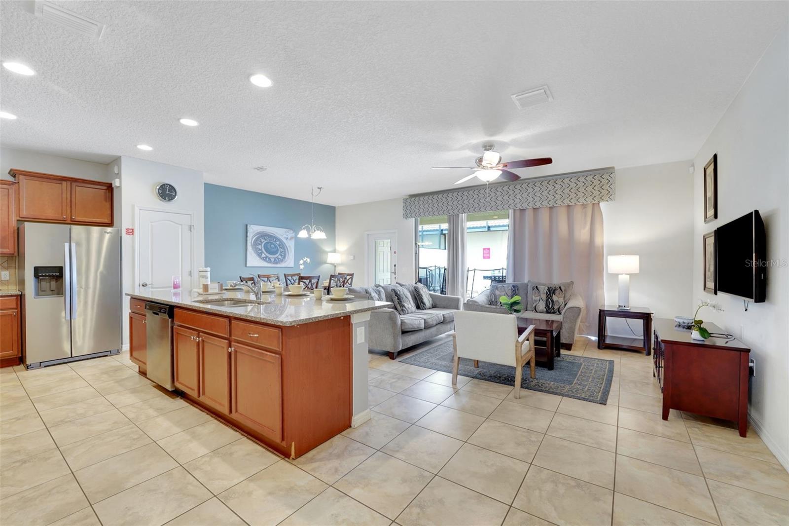 Image 9 of 58 For 2050 Rome Drive