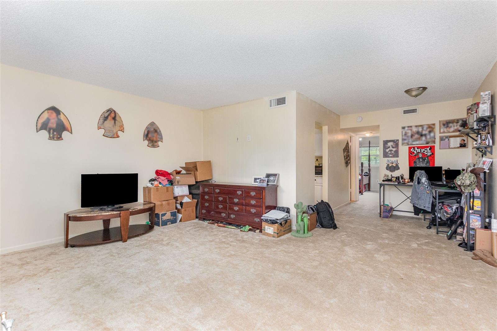 Image 2 of 16 For 2500 Lee Road It237