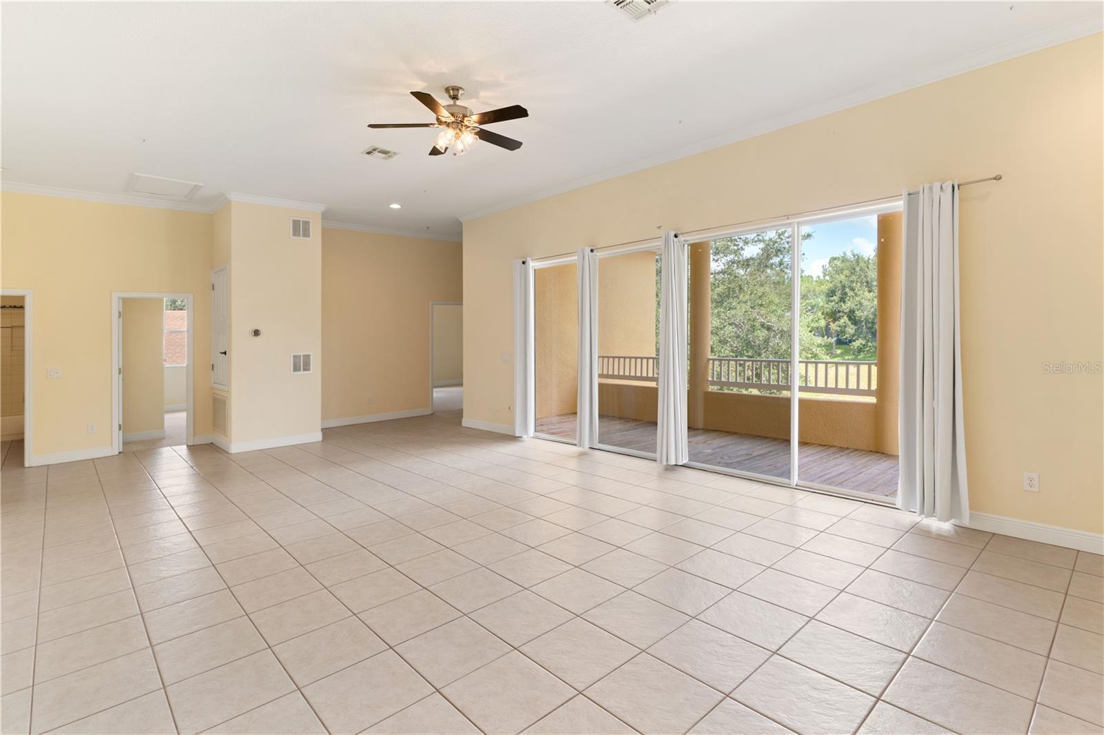 Image 4 of 28 For 2718 Knightsbridge Road