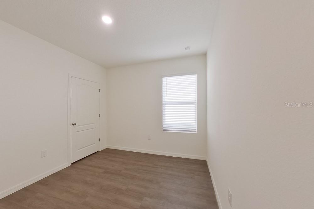 Image 8 of 18 For 32142 Katelin Circle