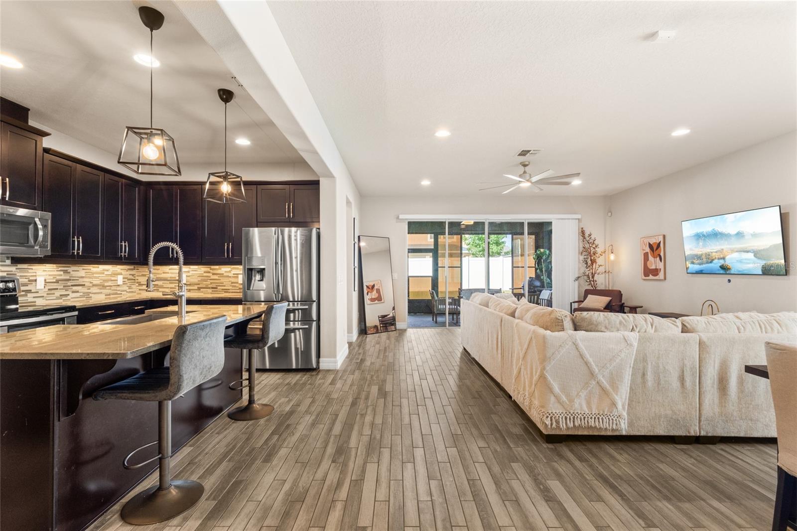 Image 9 of 34 For 8251 Randal Park Boulevard