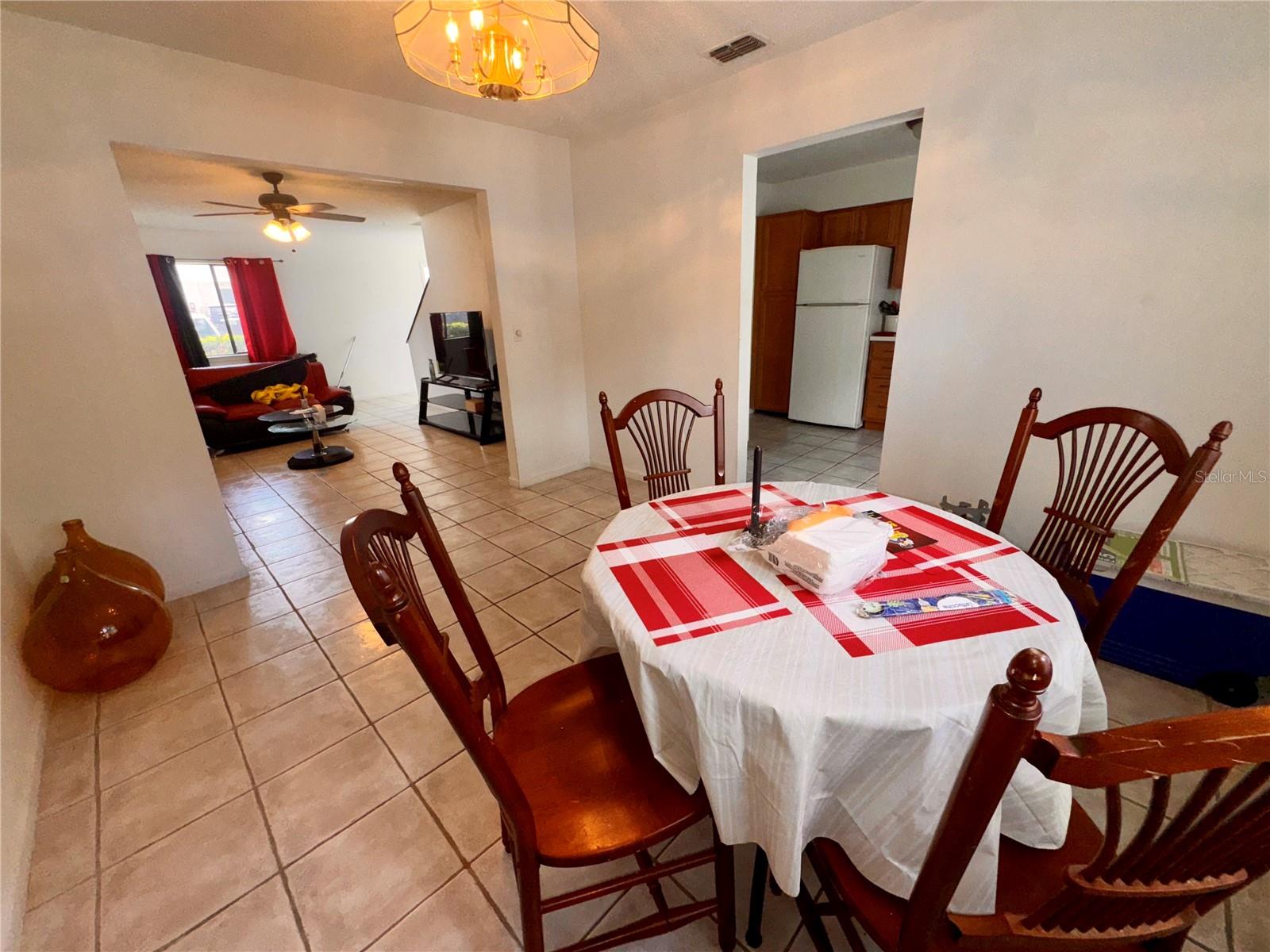 Image 8 of 28 For 678 Leslie Court 678