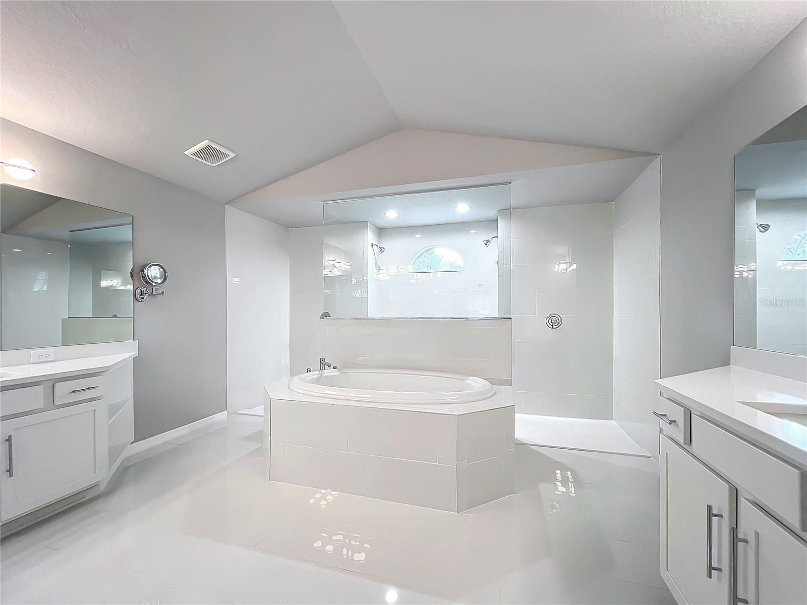 Image 10 of 26 For 2897 Mustang Boulevard