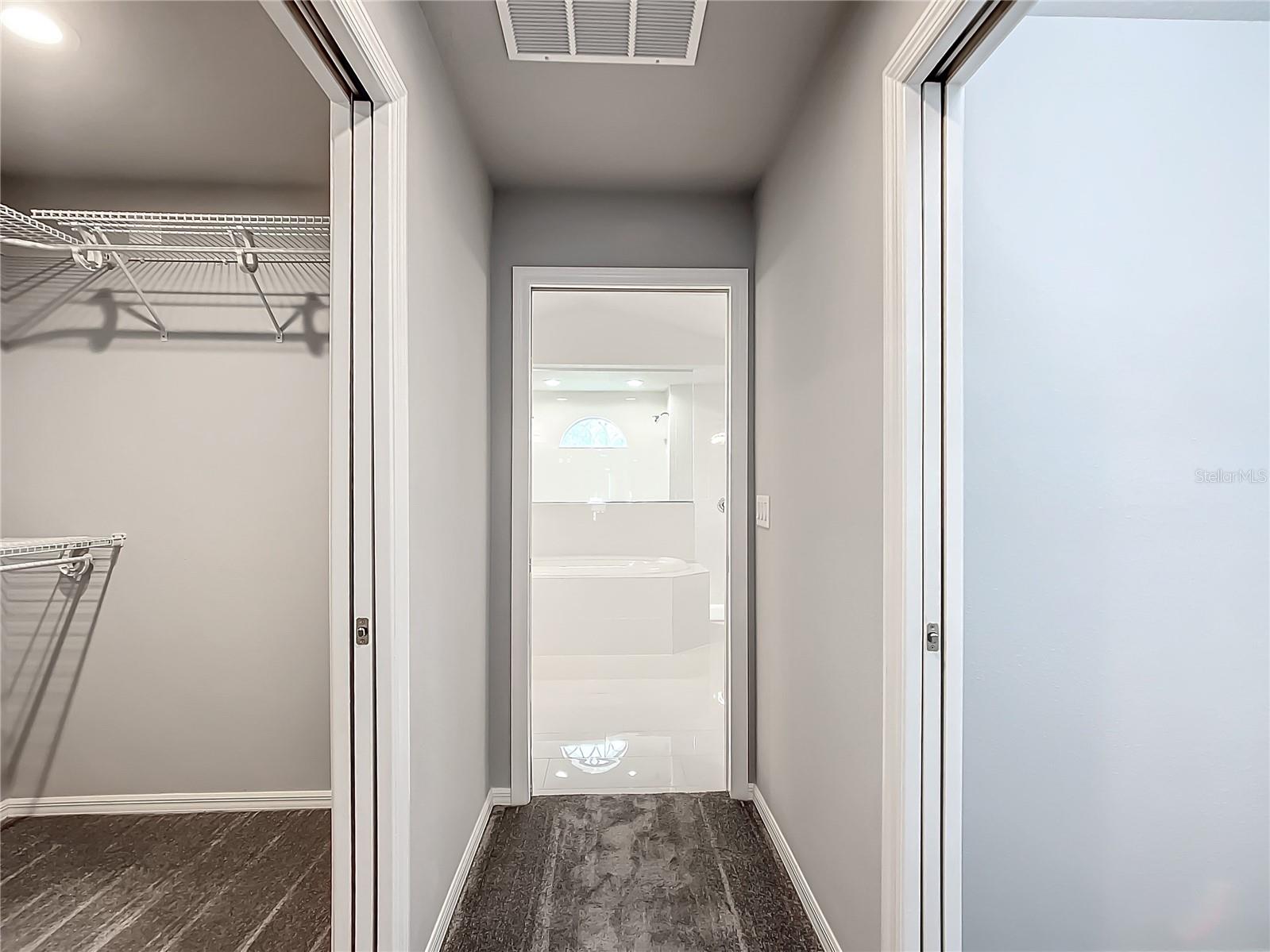 Image 12 of 26 For 2897 Mustang Boulevard