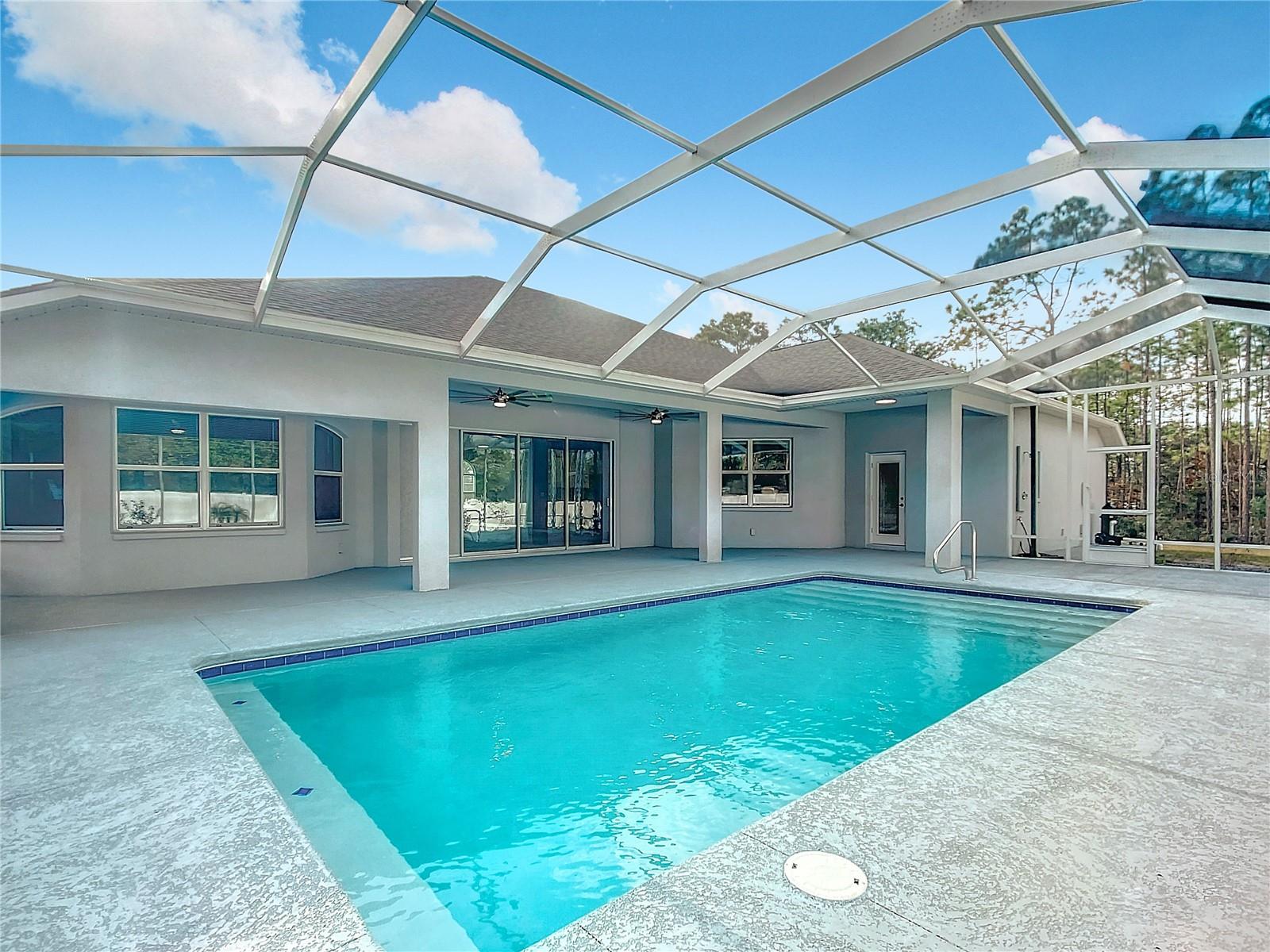 Image 2 of 26 For 2897 Mustang Boulevard