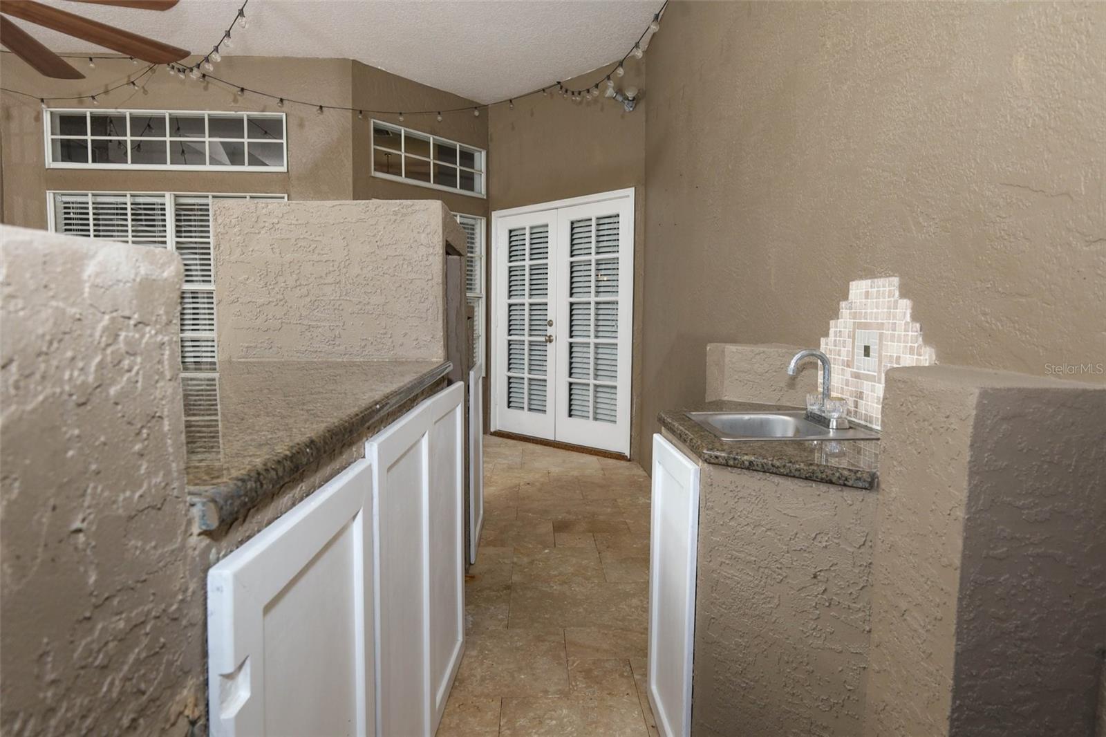 Image 33 of 49 For 861 Lullwater Drive