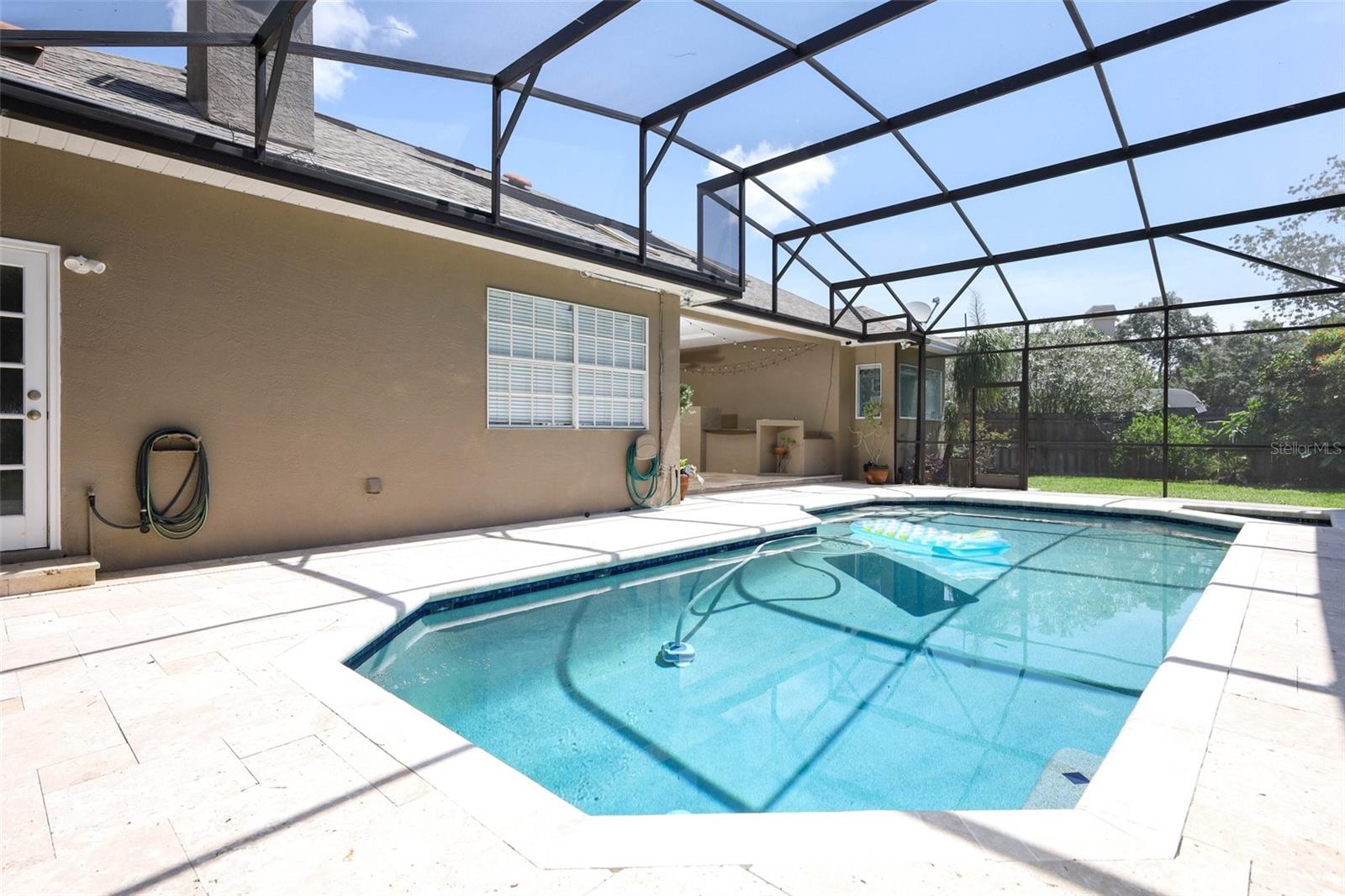 Image 37 of 49 For 861 Lullwater Drive
