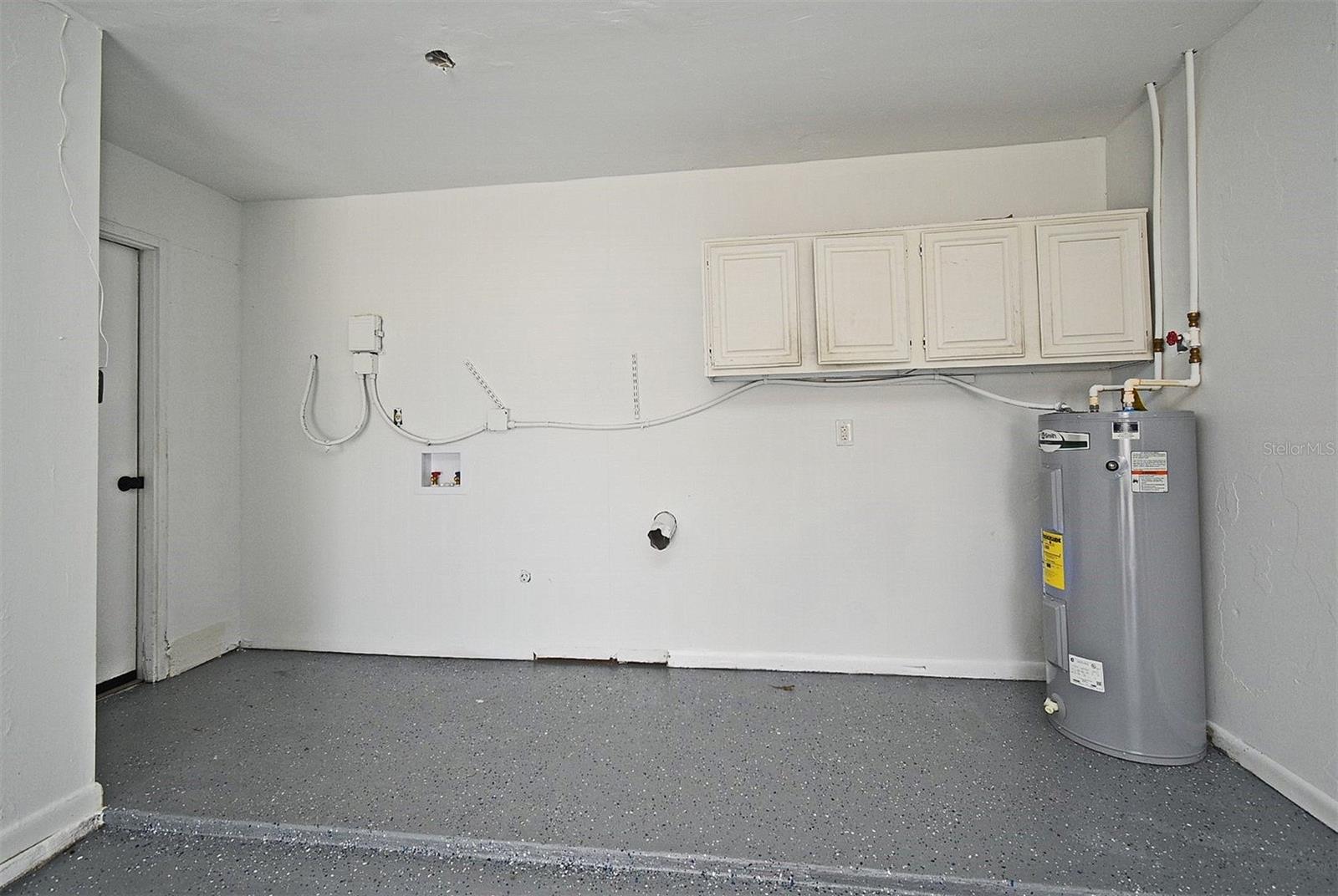 Image 38 of 39 For 1151 Park Drive