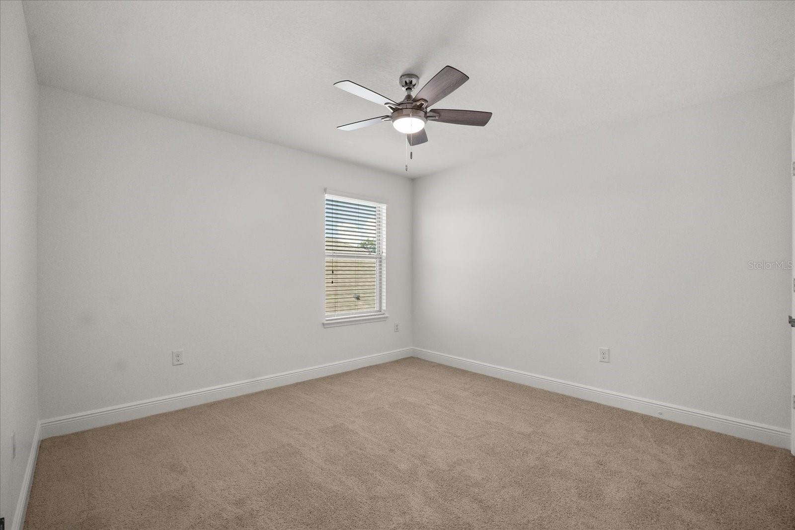 Image 28 of 59 For 16125 Hampton Crossing Drive