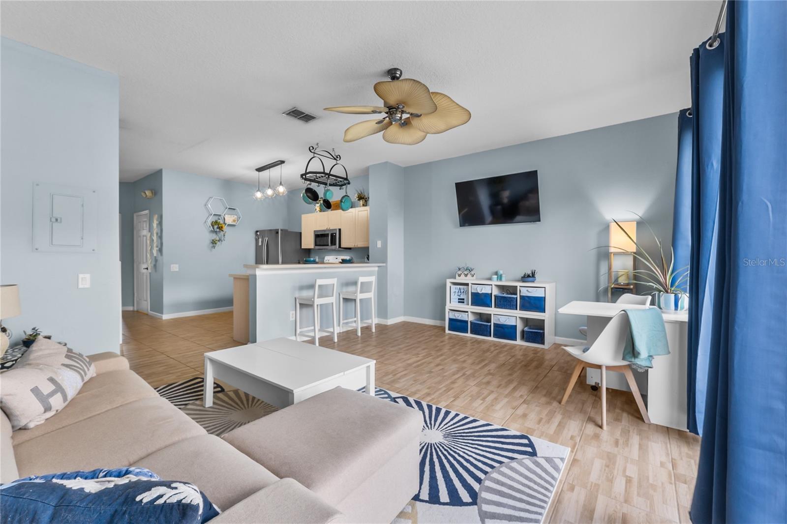 Image 10 of 43 For 8115 Princess Palm Lane