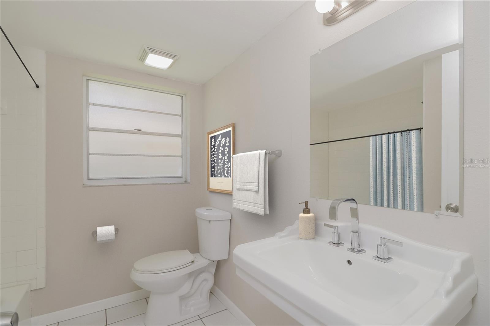 Image 24 of 36 For 14304 Knoll Ridge Drive