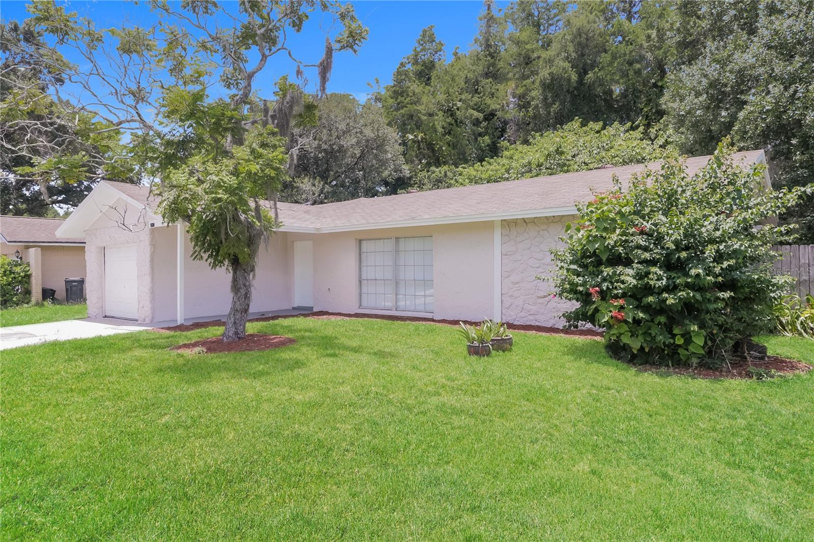 Image 3 of 36 For 14304 Knoll Ridge Drive