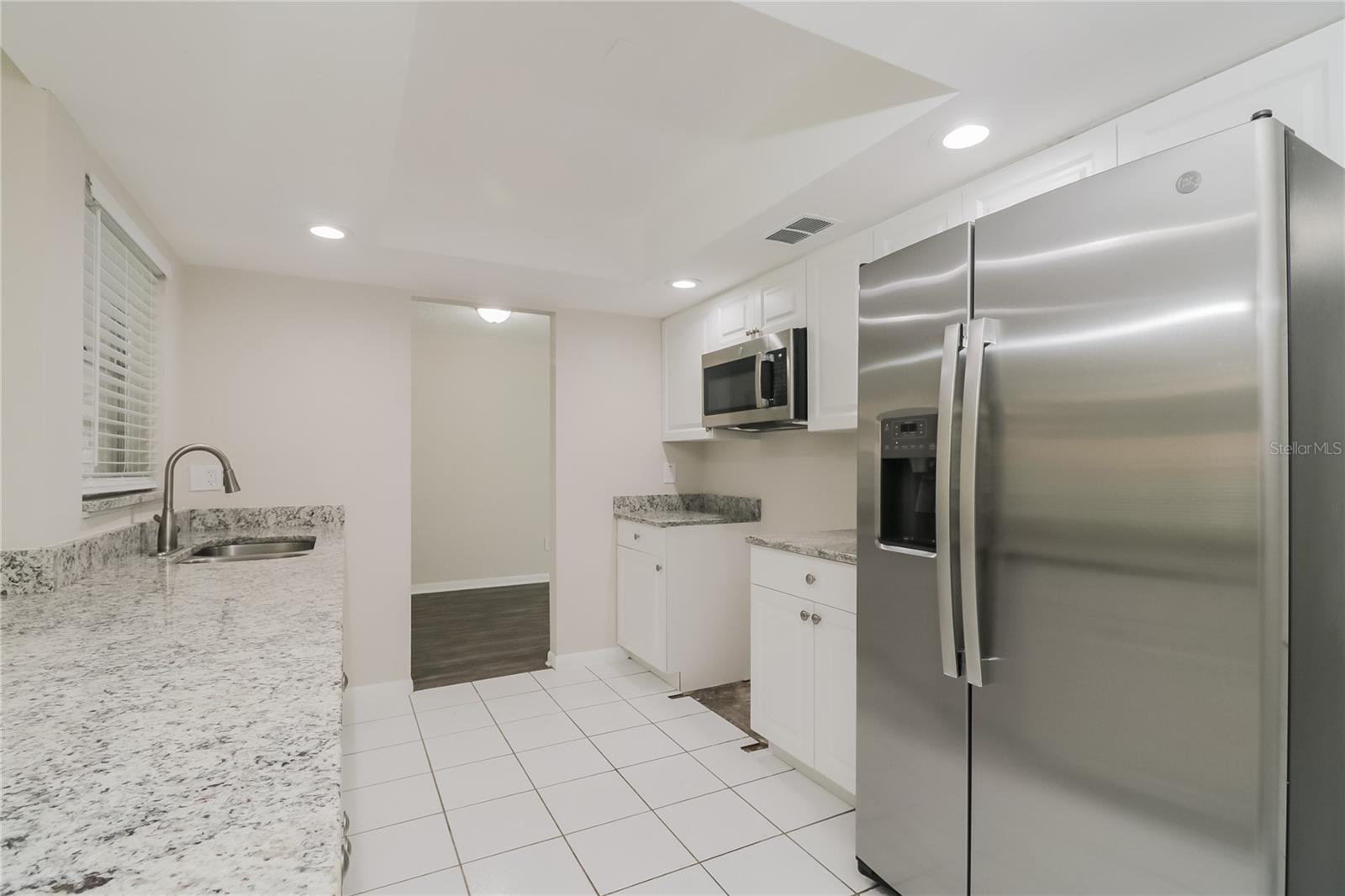 Image 9 of 36 For 14304 Knoll Ridge Drive