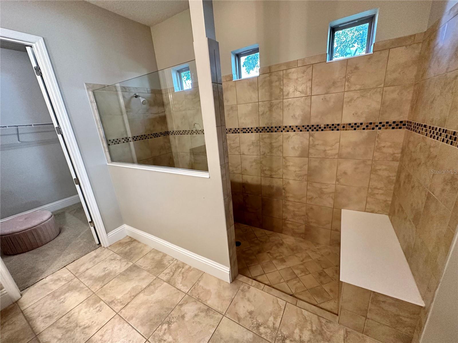 Image 17 of 22 For 9569 Royal Estates Boulevard