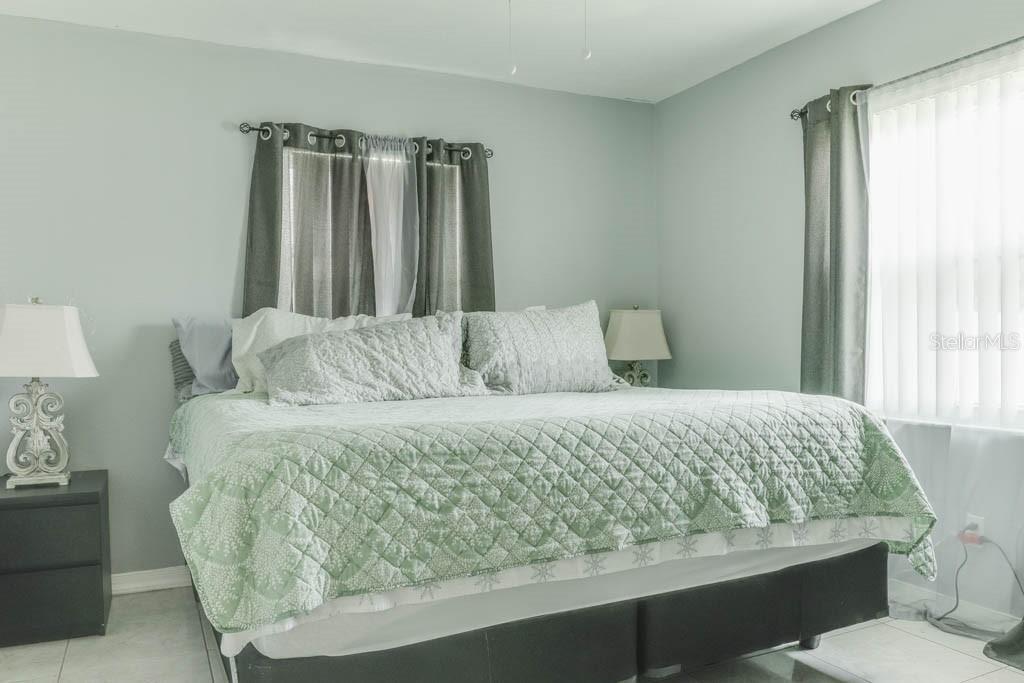 Image 8 of 17 For 133 Hollyhock Court