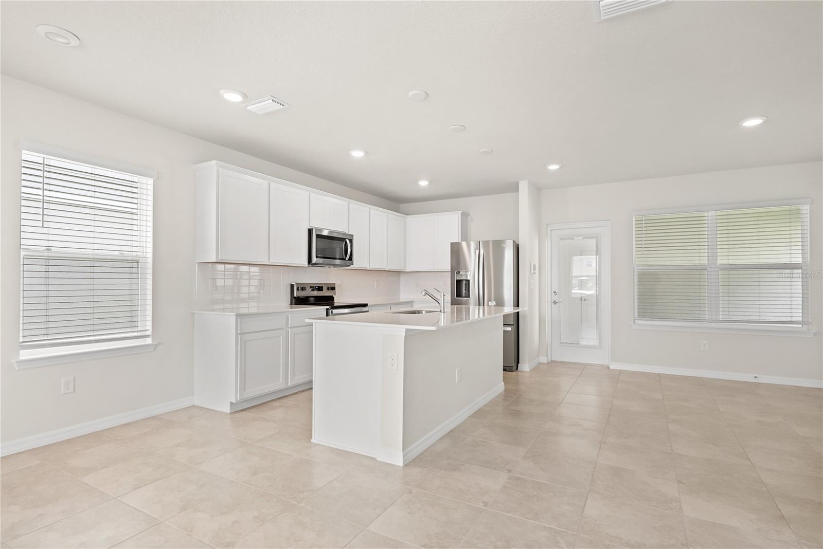 Image 3 of 45 For 7046 Rosy Sky Ave