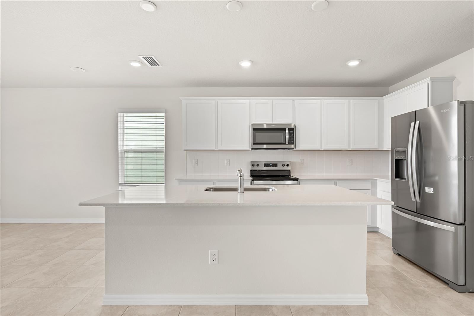 Image 4 of 45 For 7046 Rosy Sky Ave