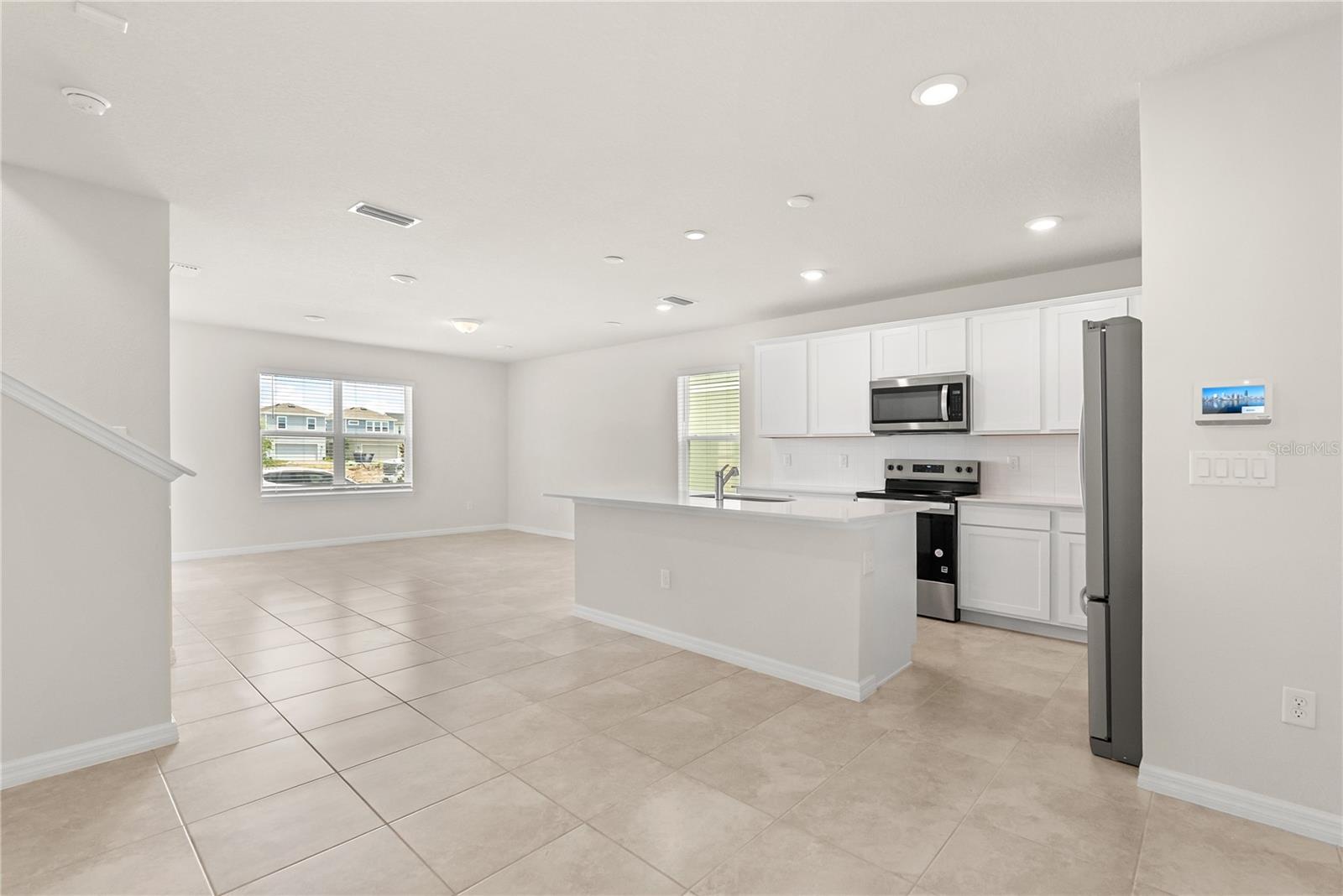 Image 6 of 45 For 7046 Rosy Sky Ave