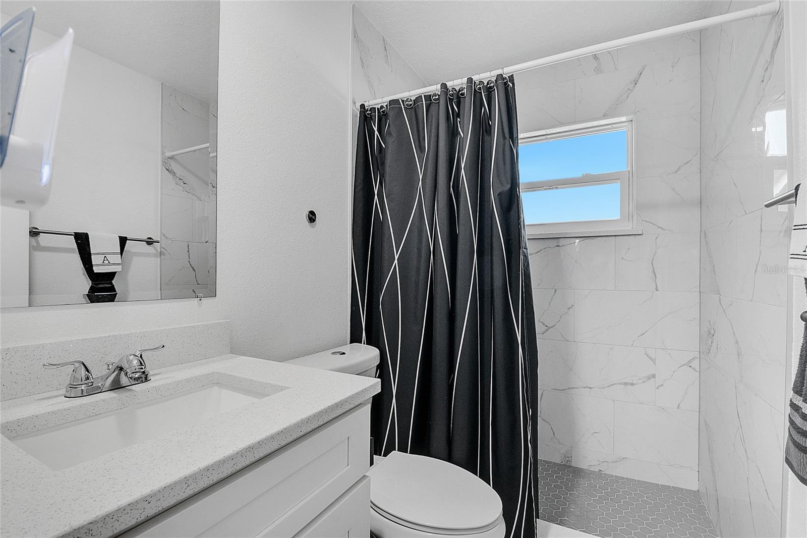 Image 18 of 31 For 4461 Weldon Place