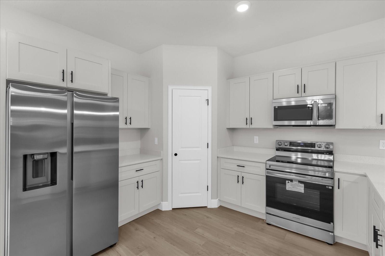 Image 12 of 35 For 2657 156th Pl