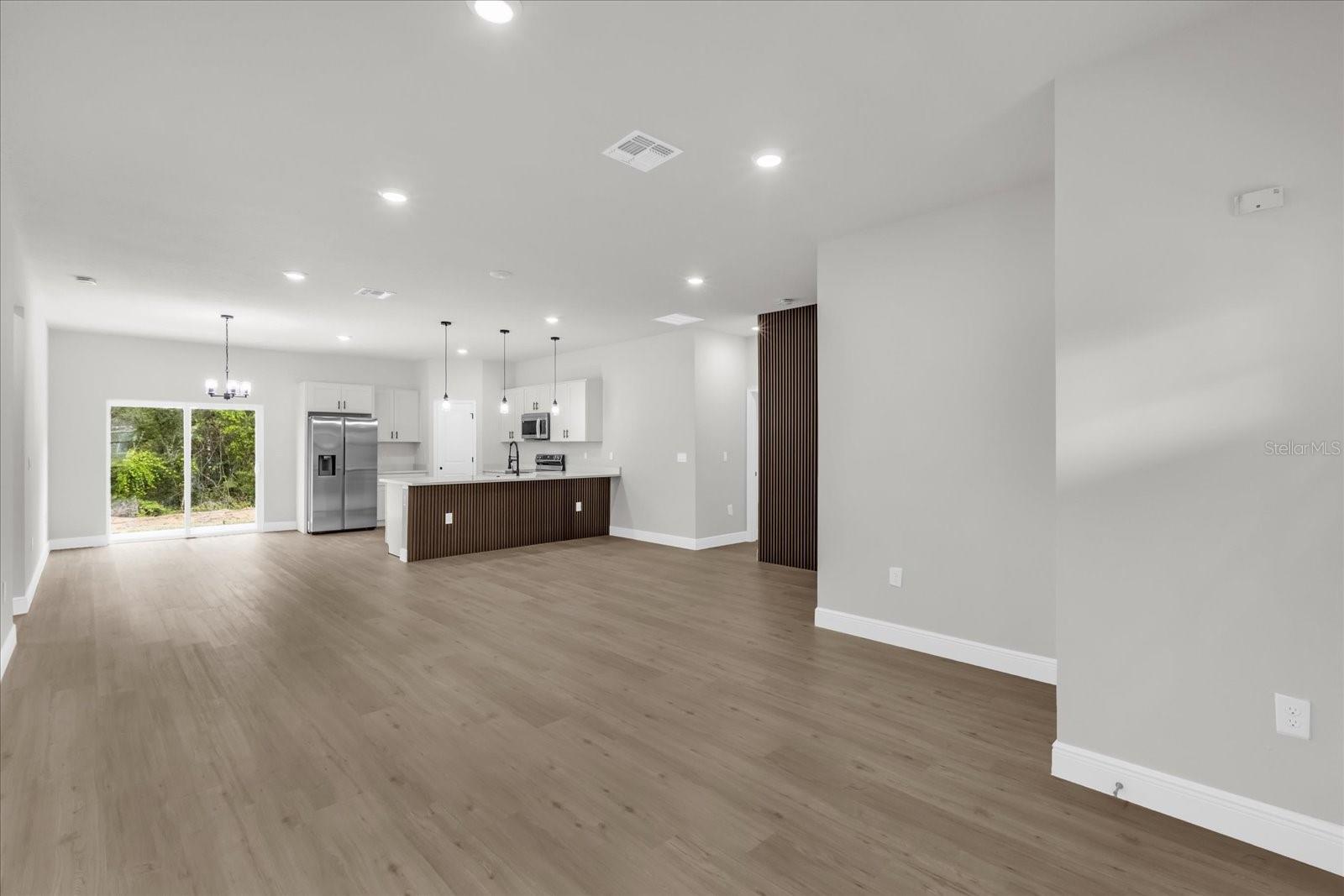 Image 4 of 35 For 2657 156th Pl